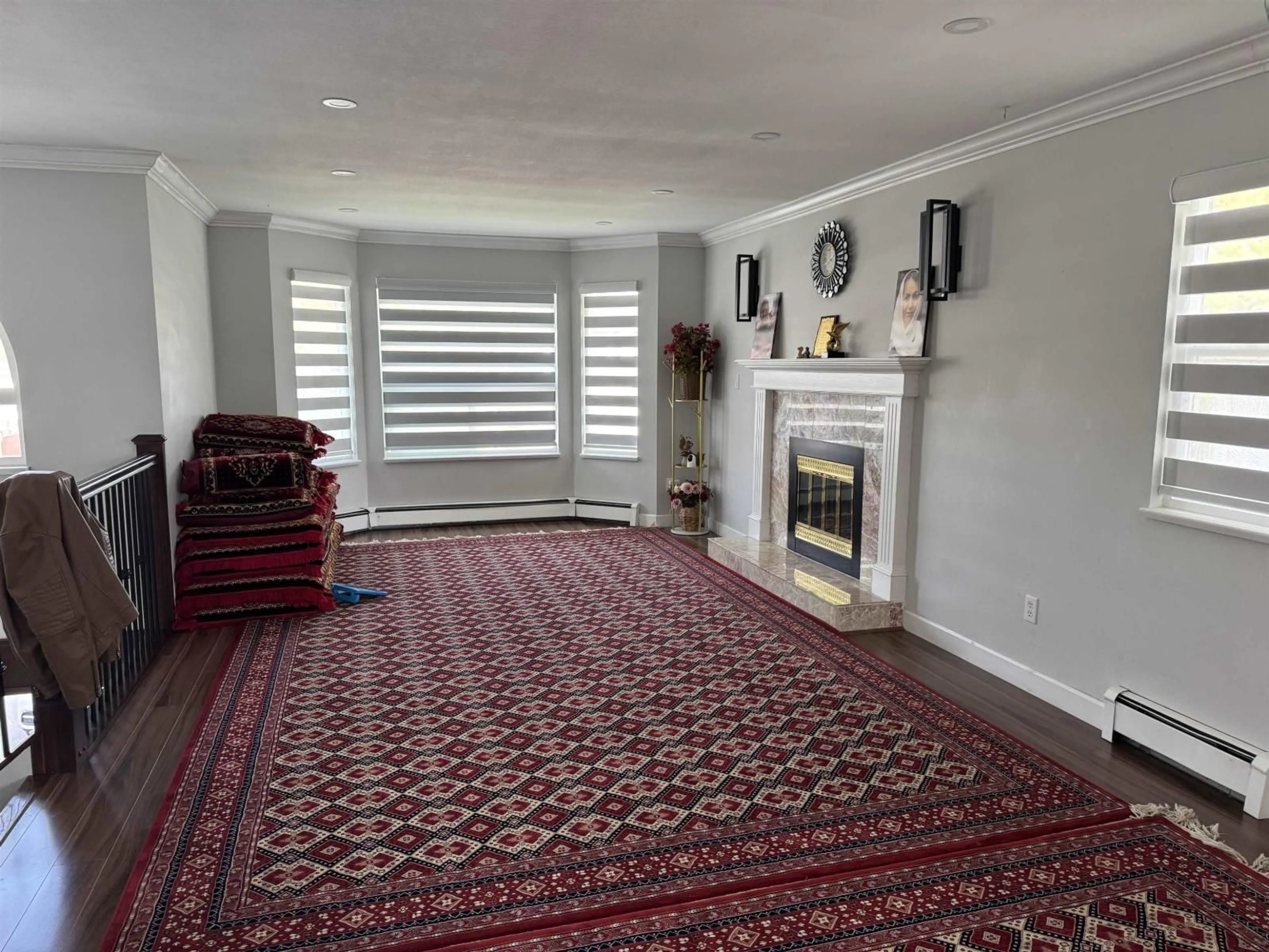 Unknown for 13496 84A AVENUE, Surrey British Columbia V3W0T8