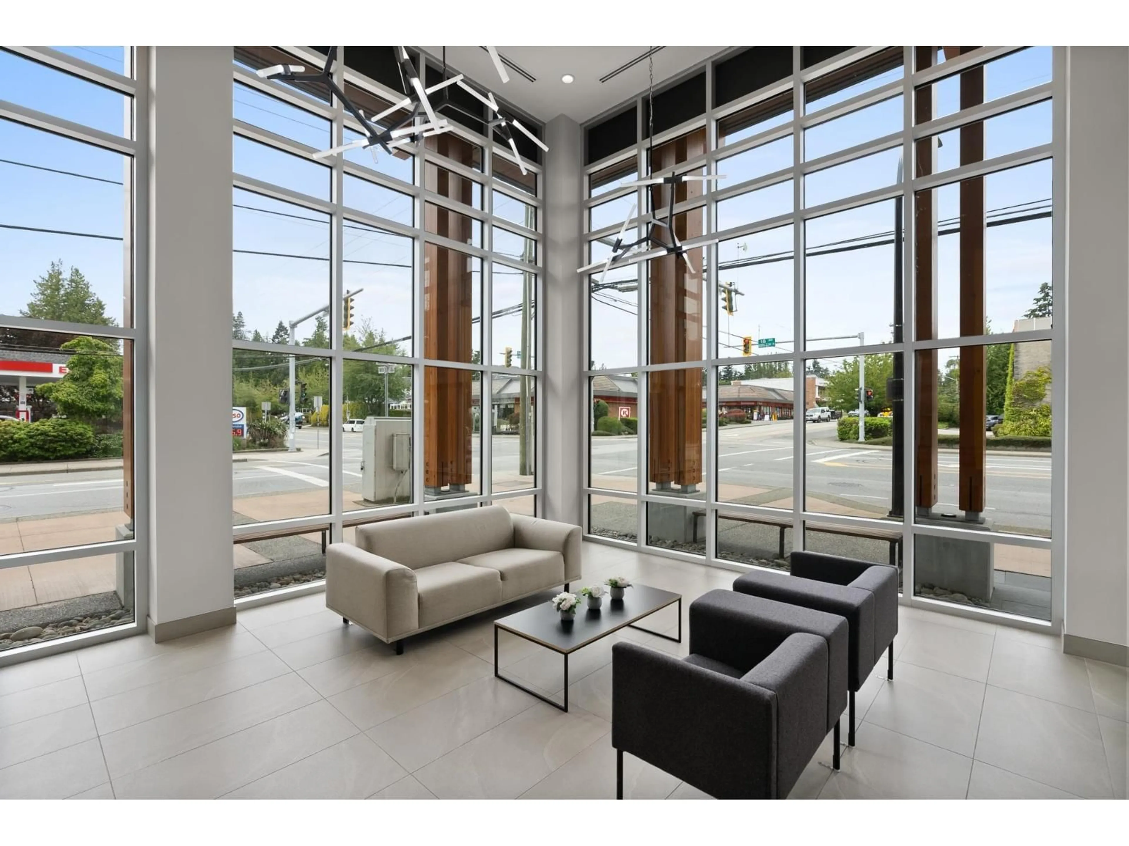 Unknown for 205 - 14022 NORTH BLUFF ROAD, White Rock British Columbia V4B3C3