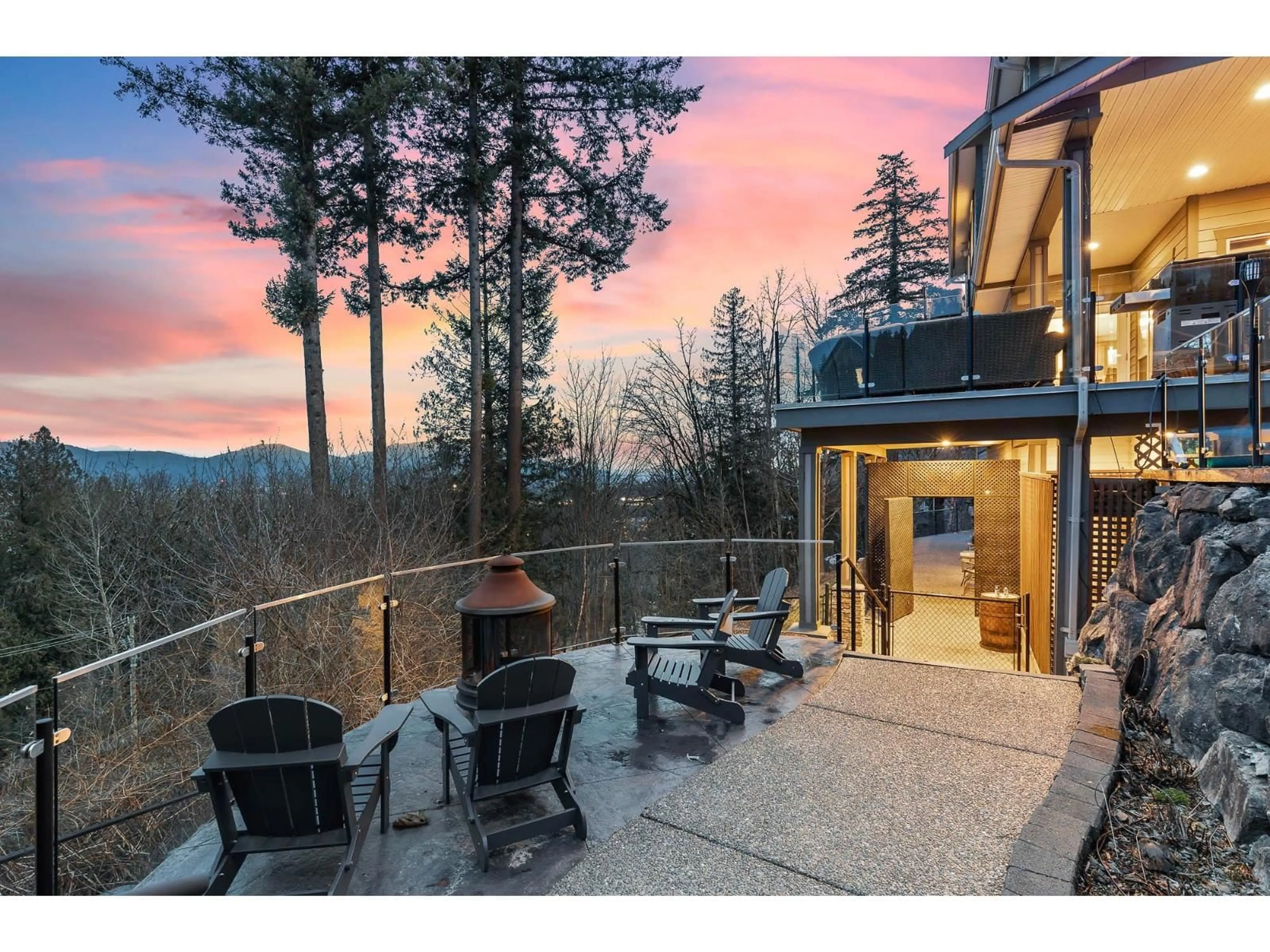 Patio, mountain view for 36388 CARRINGTON LANE, Abbotsford British Columbia V3G2M7