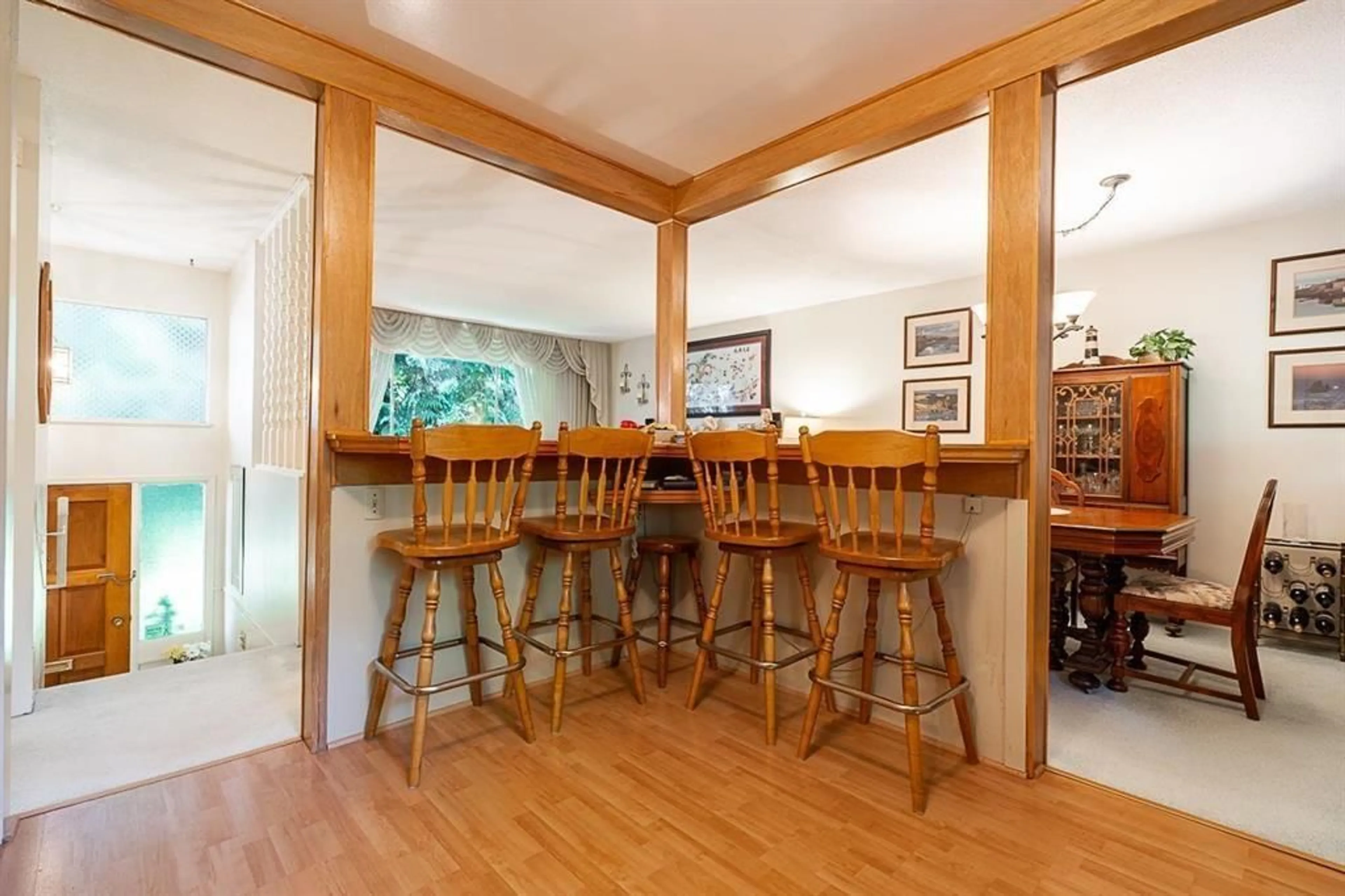 Unknown for 19850 54 AVENUE, Langley British Columbia V3A3V9