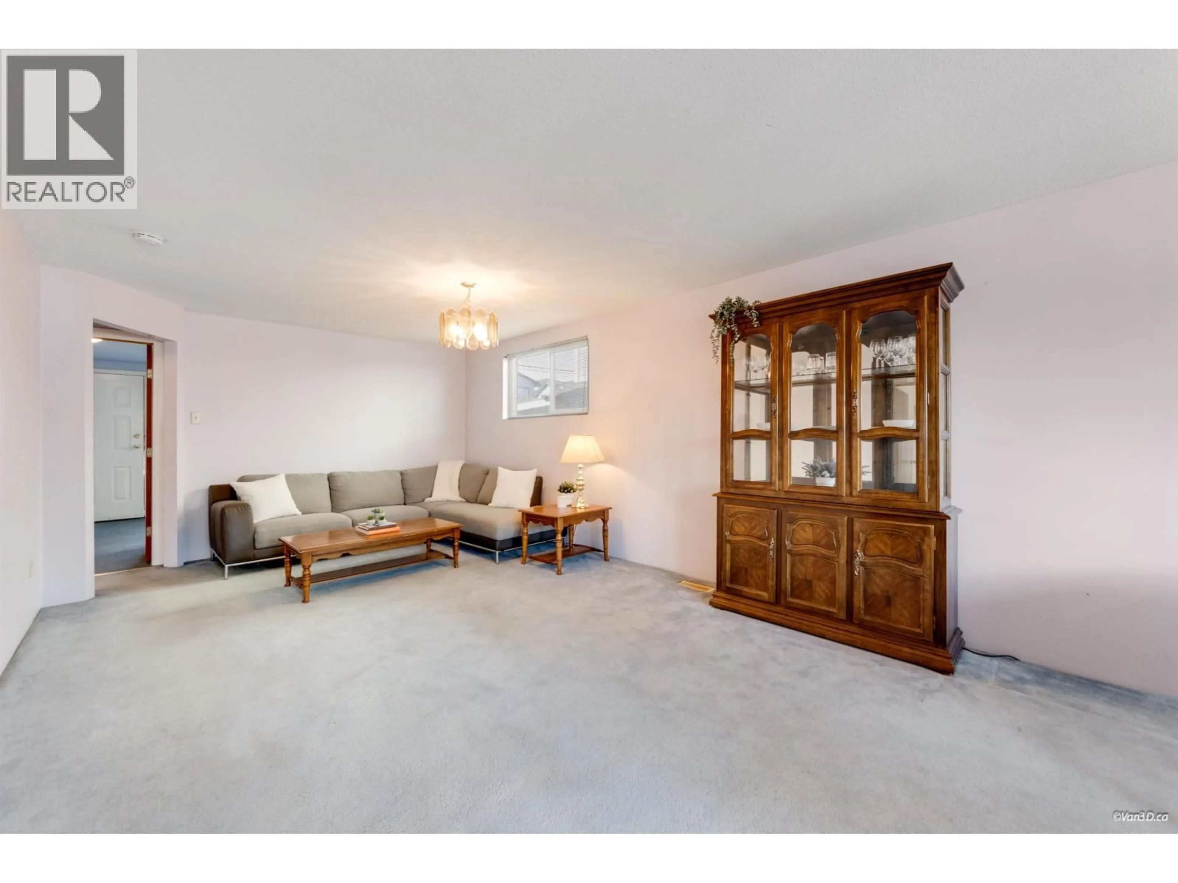Living room with furniture, unknown for 5871 ARGYLE STREET, Vancouver British Columbia V5P3J8