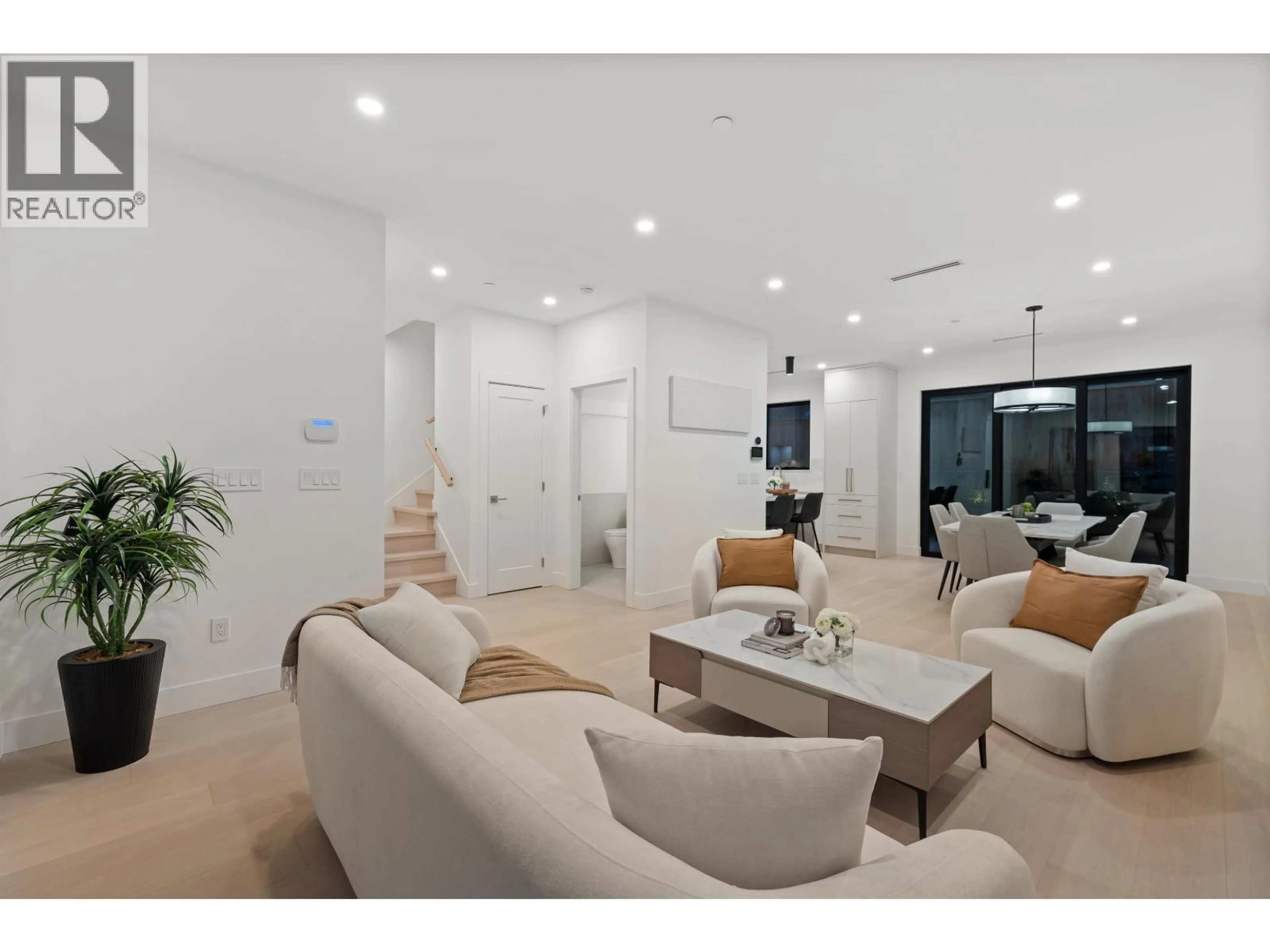 Living room with furniture, unknown for 3670 FLEMING STREET, Vancouver British Columbia V5N3V8