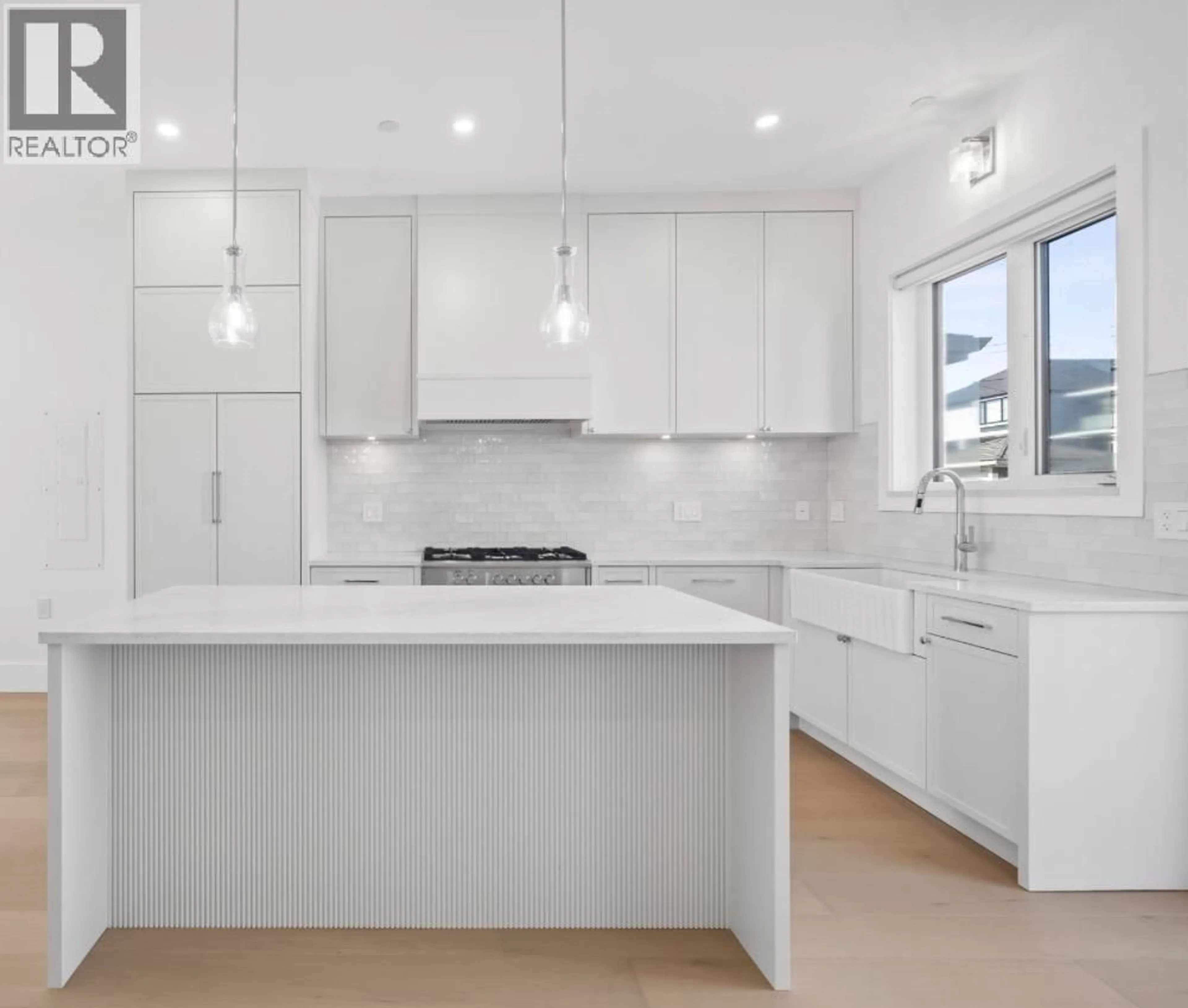 Open concept kitchen, unknown for 531 61ST AVENUE, Vancouver British Columbia V6P2B4