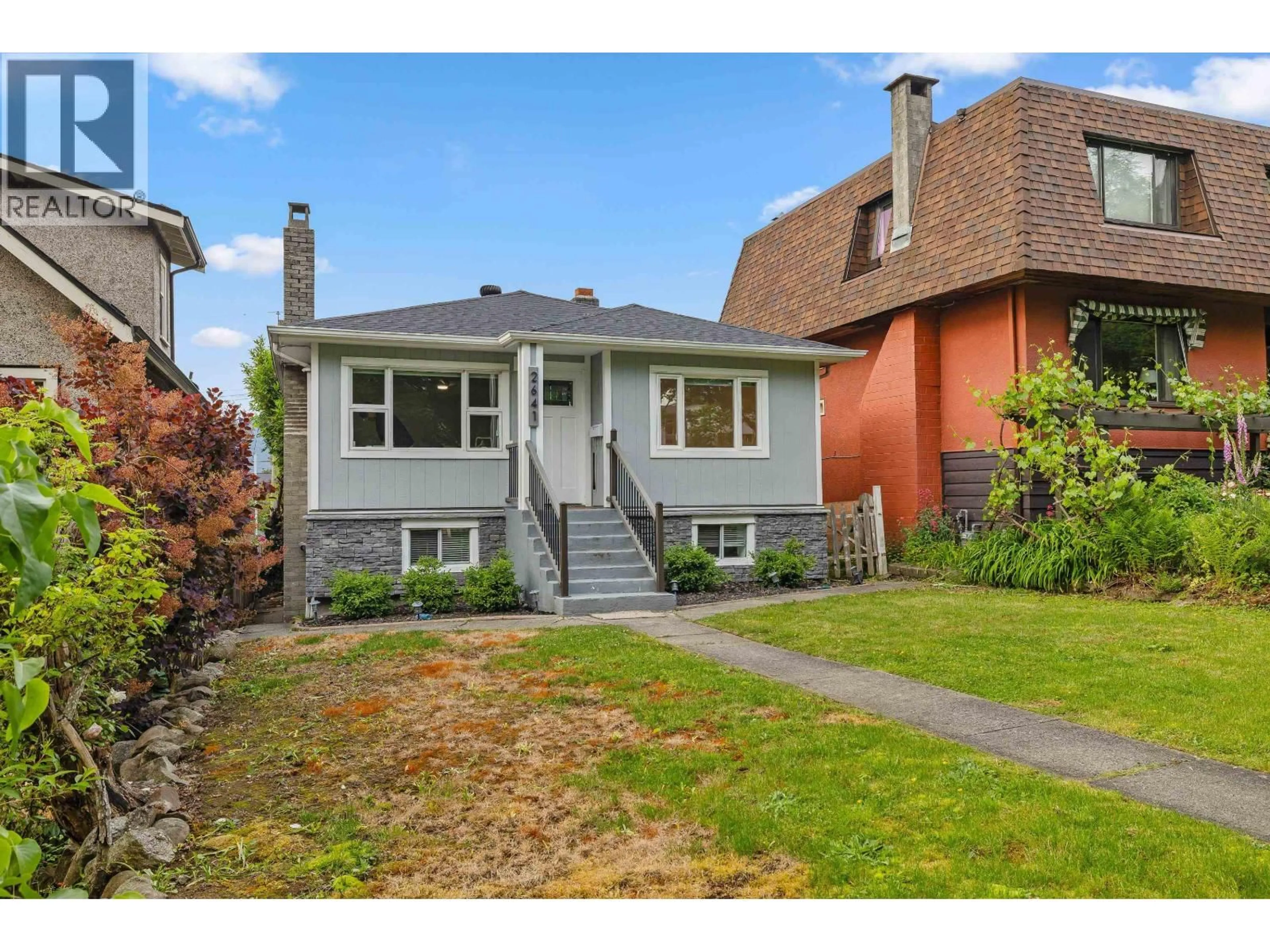 Unknown for 2641 5TH AVENUE, Vancouver British Columbia V5M1N1