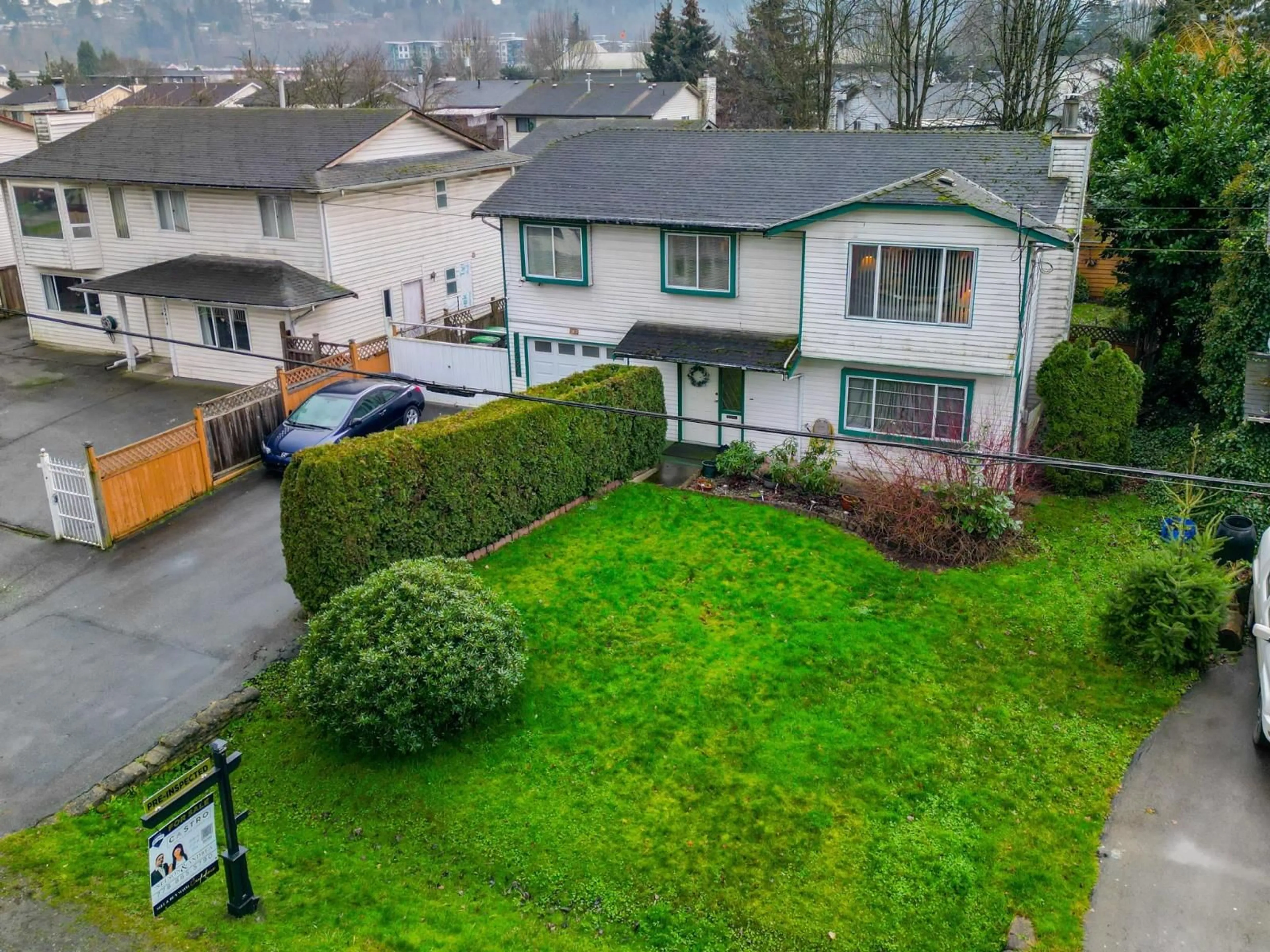 A pic from outside/outdoor area/front of a property/back of a property/a pic from drone, unknown for 12486 113B AVENUE, Surrey British Columbia V3V3M7