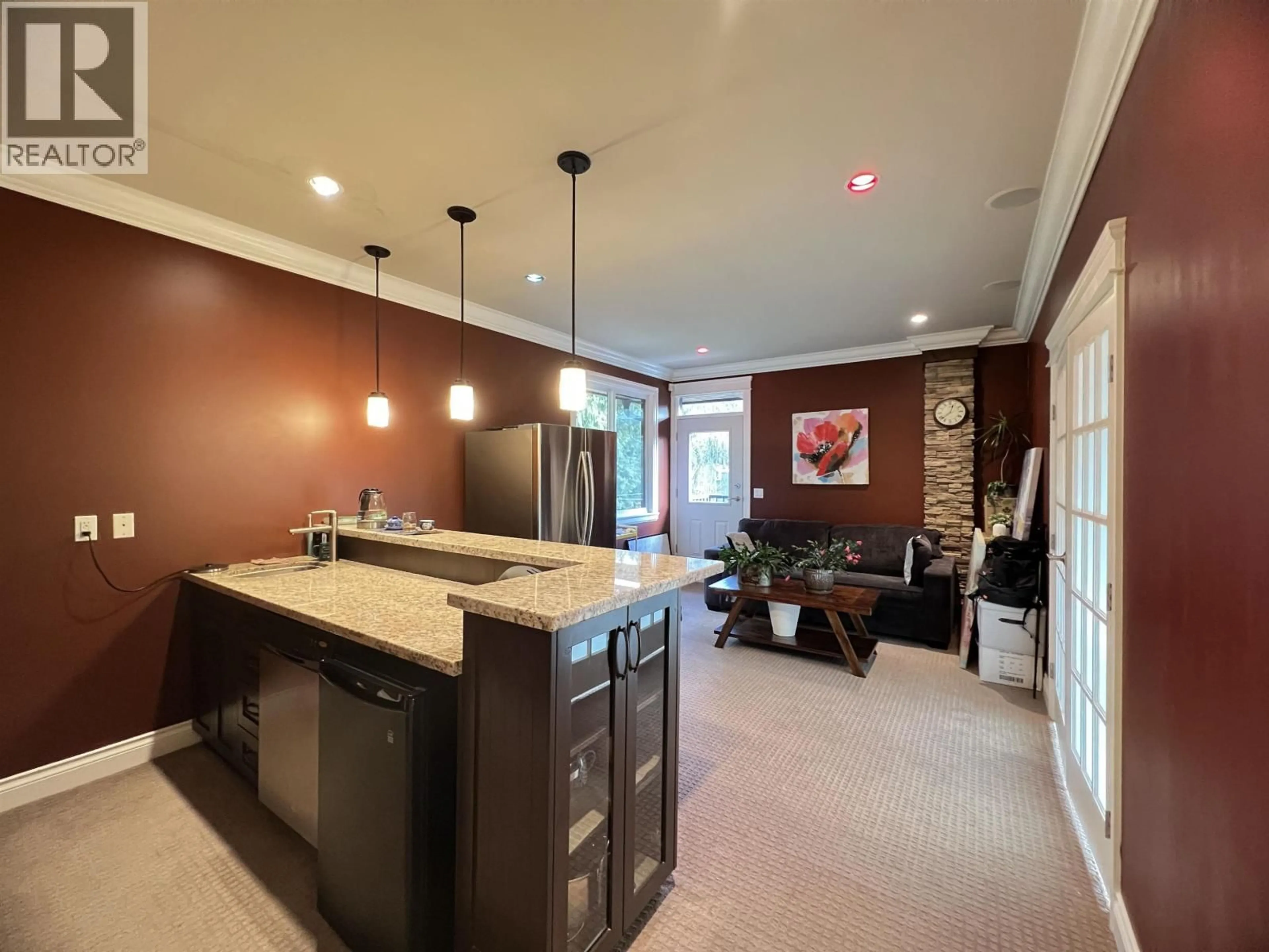 Open concept kitchen, ceramic/tile floor for 2871 FERN DRIVE, Anmore British Columbia V3H4W9