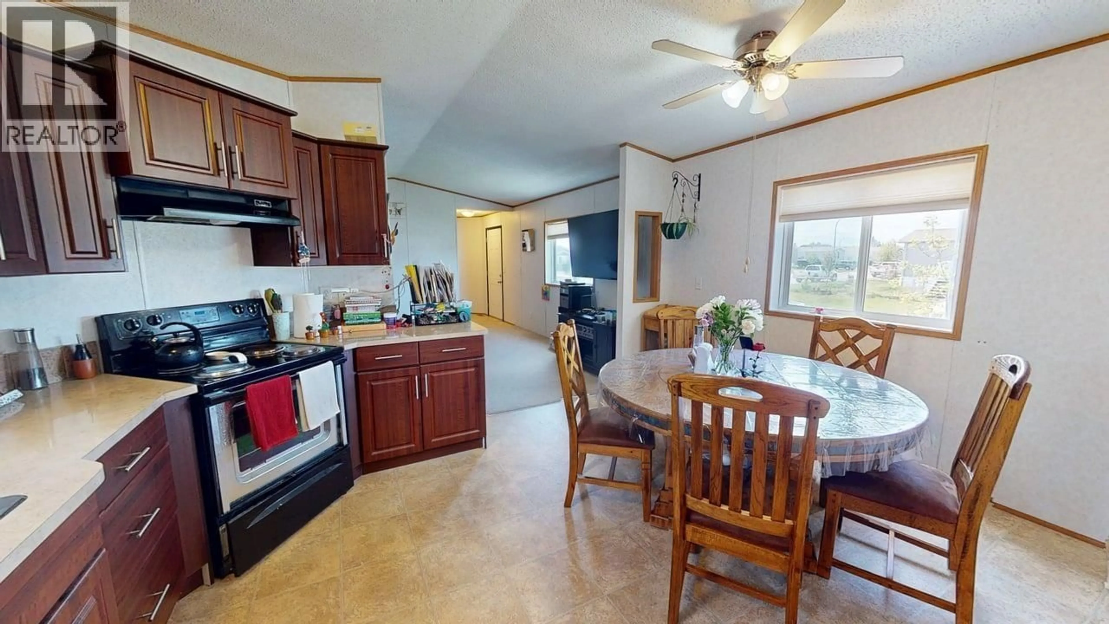 Standard kitchen, ceramic/tile floor for 7926 85A AVENUE, Fort St. John British Columbia V1J0H7