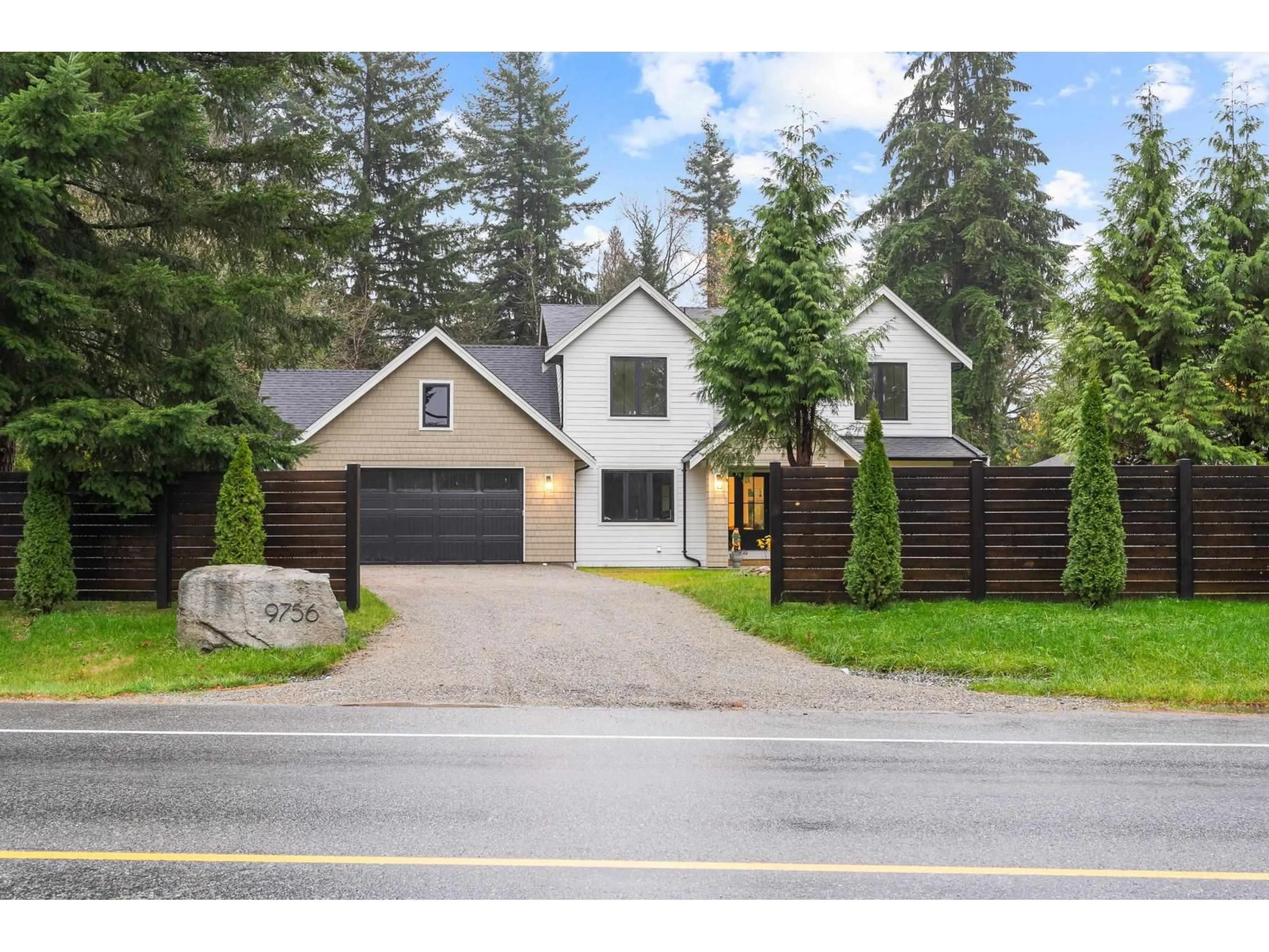 Unknown for 9756 DEWDNEY TRUNK ROAD, Mission British Columbia V2V7G5