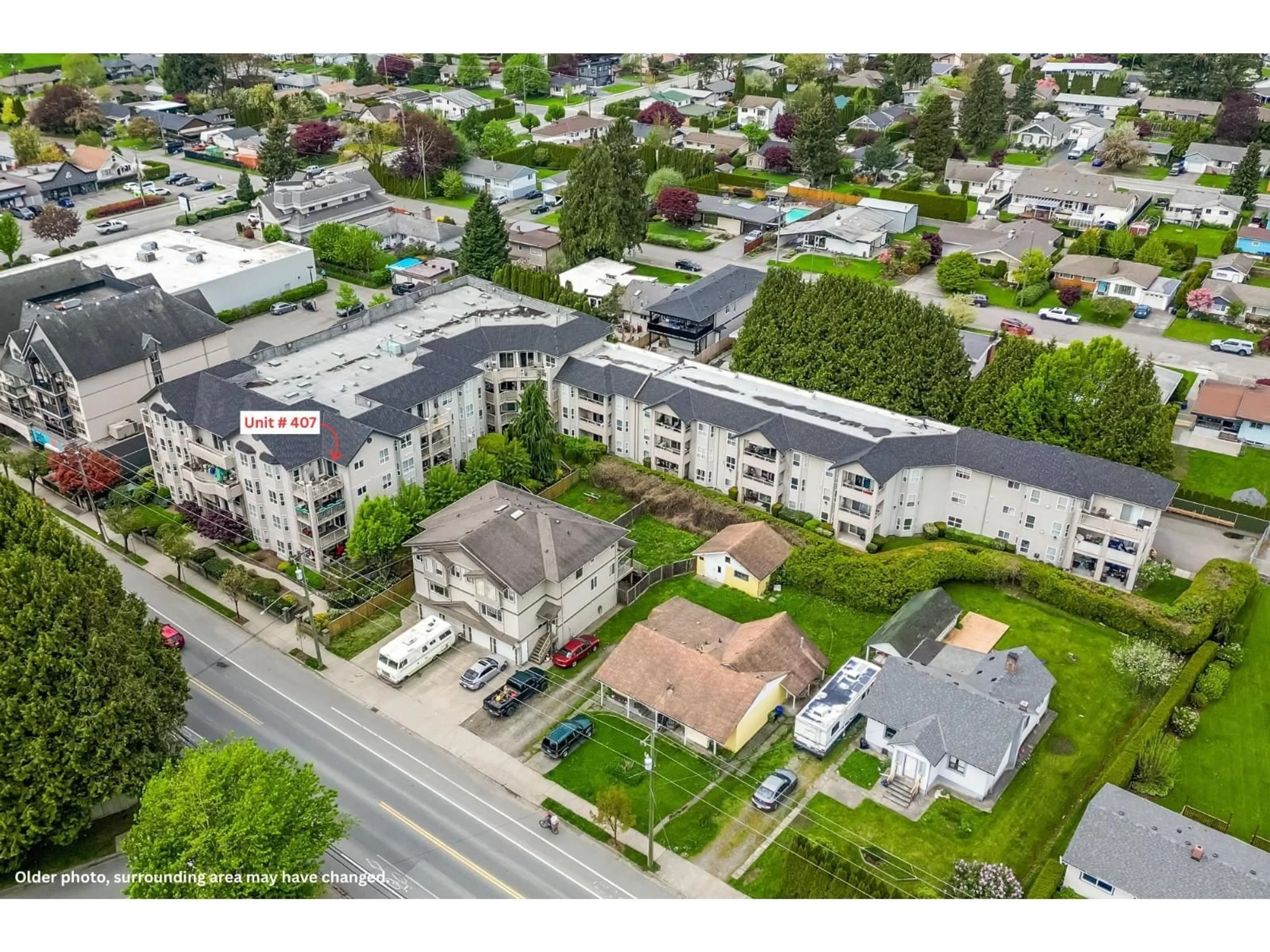 A pic from outside/outdoor area/front of a property/back of a property/a pic from drone, street for 407 - 46693 YALE ROAD, Chilliwack British Columbia V2P7Z4