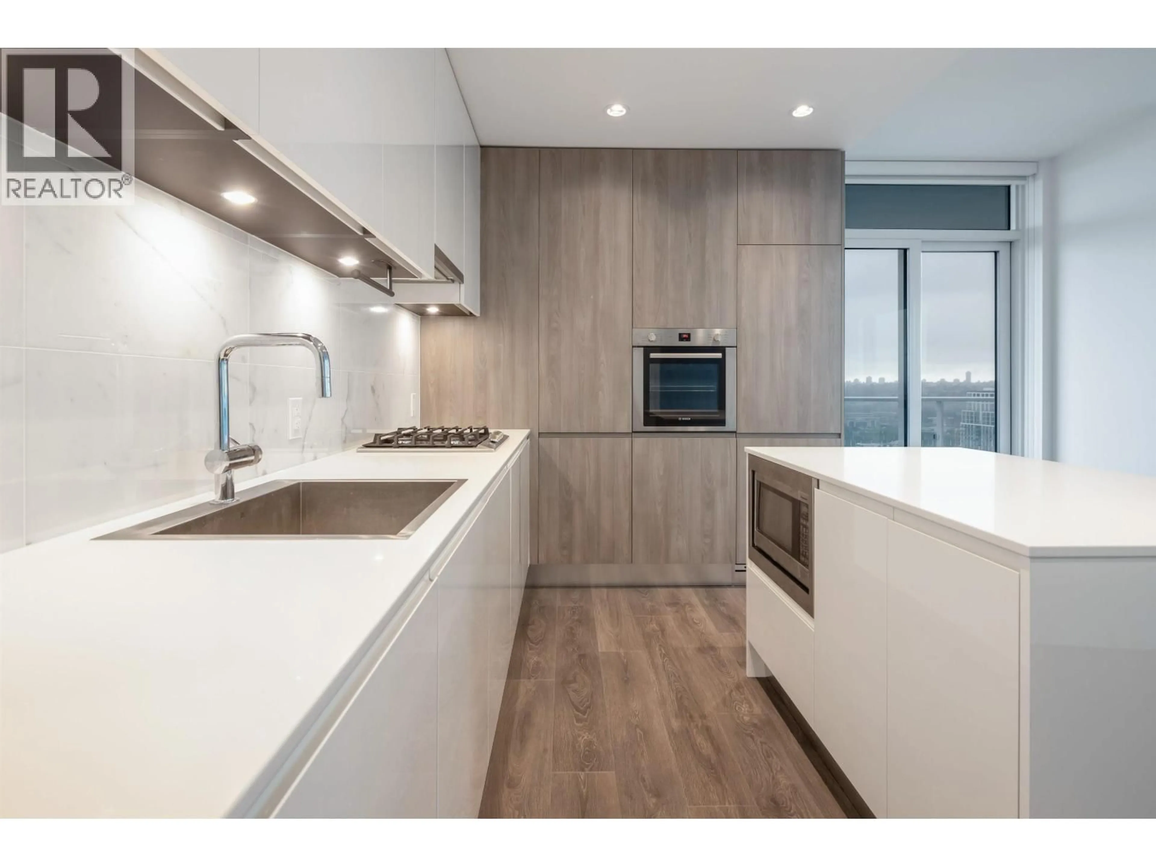 Unknown for 1505 - 4650 BRENTWOOD BOULEVARD, Burnaby British Columbia V5C0M3