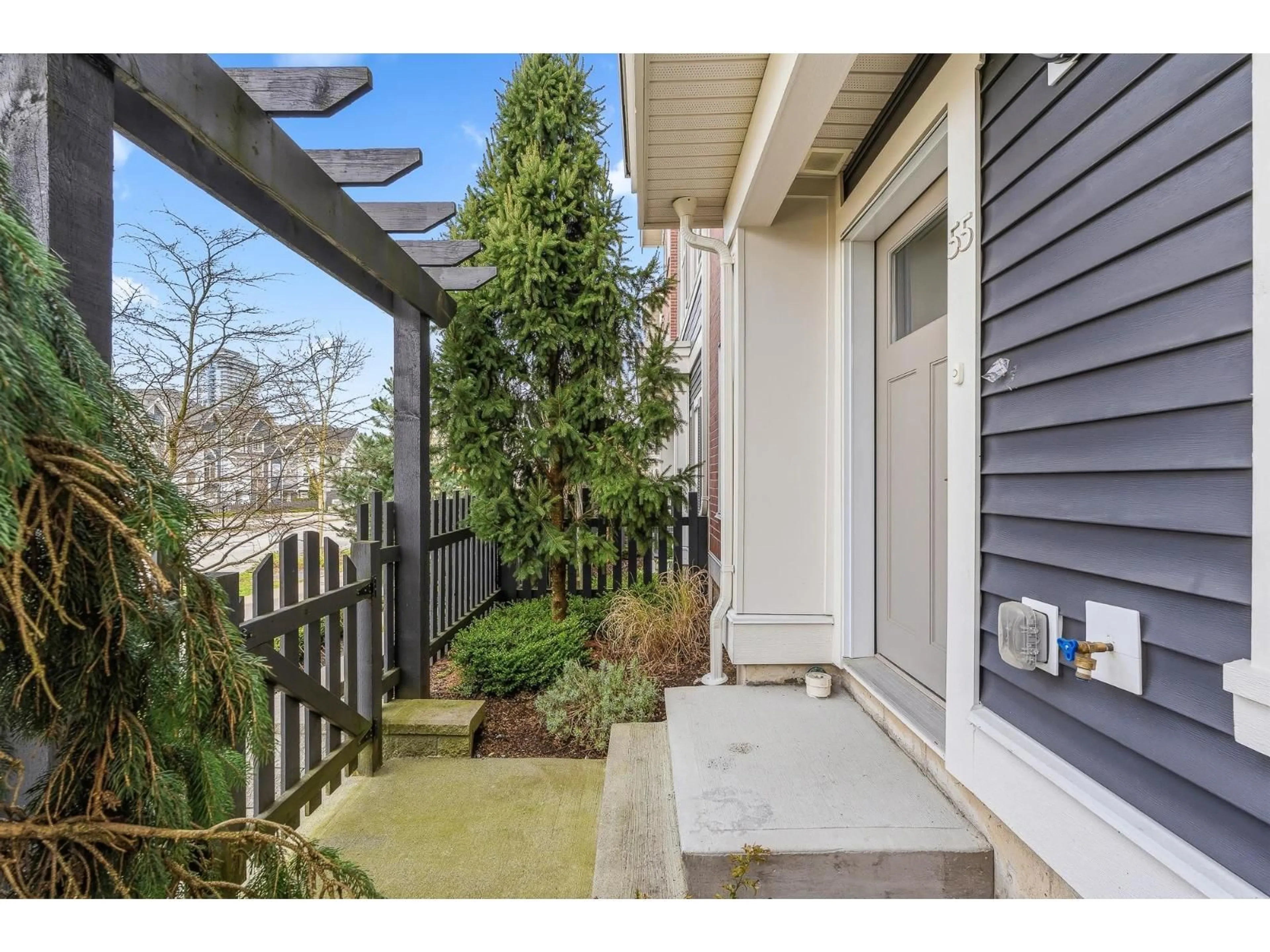 Unknown for 55 - 8371 202B STREET, Langley British Columbia V2Y4K6