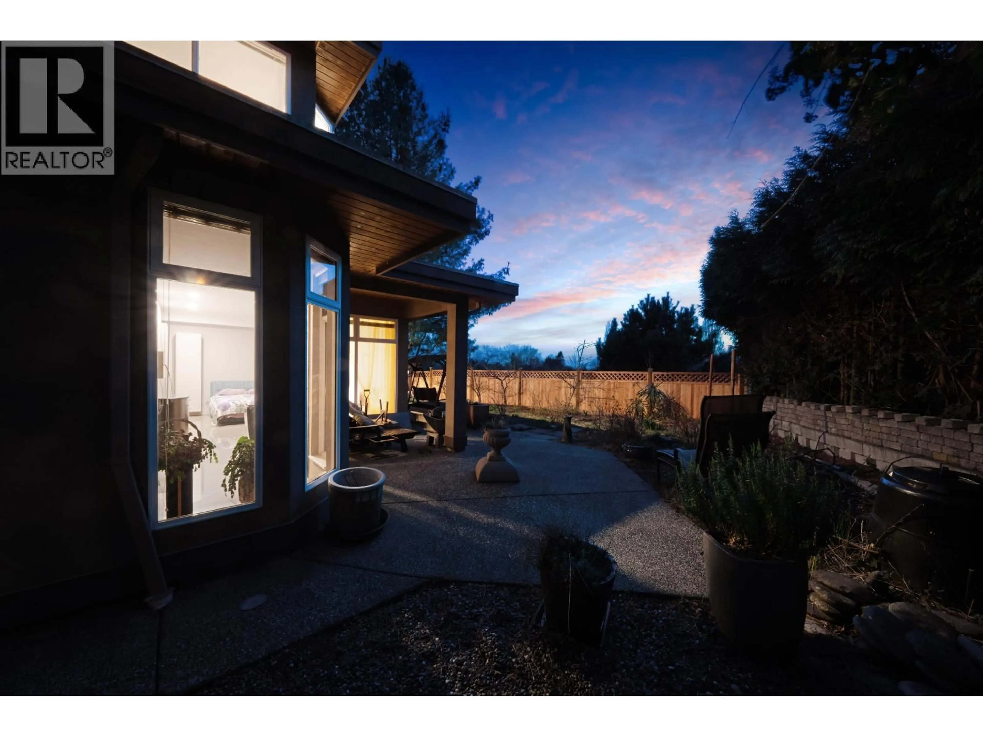 Patio, mountain view for 5671 MUSGRAVE CRESCENT, Richmond British Columbia V7C5N3