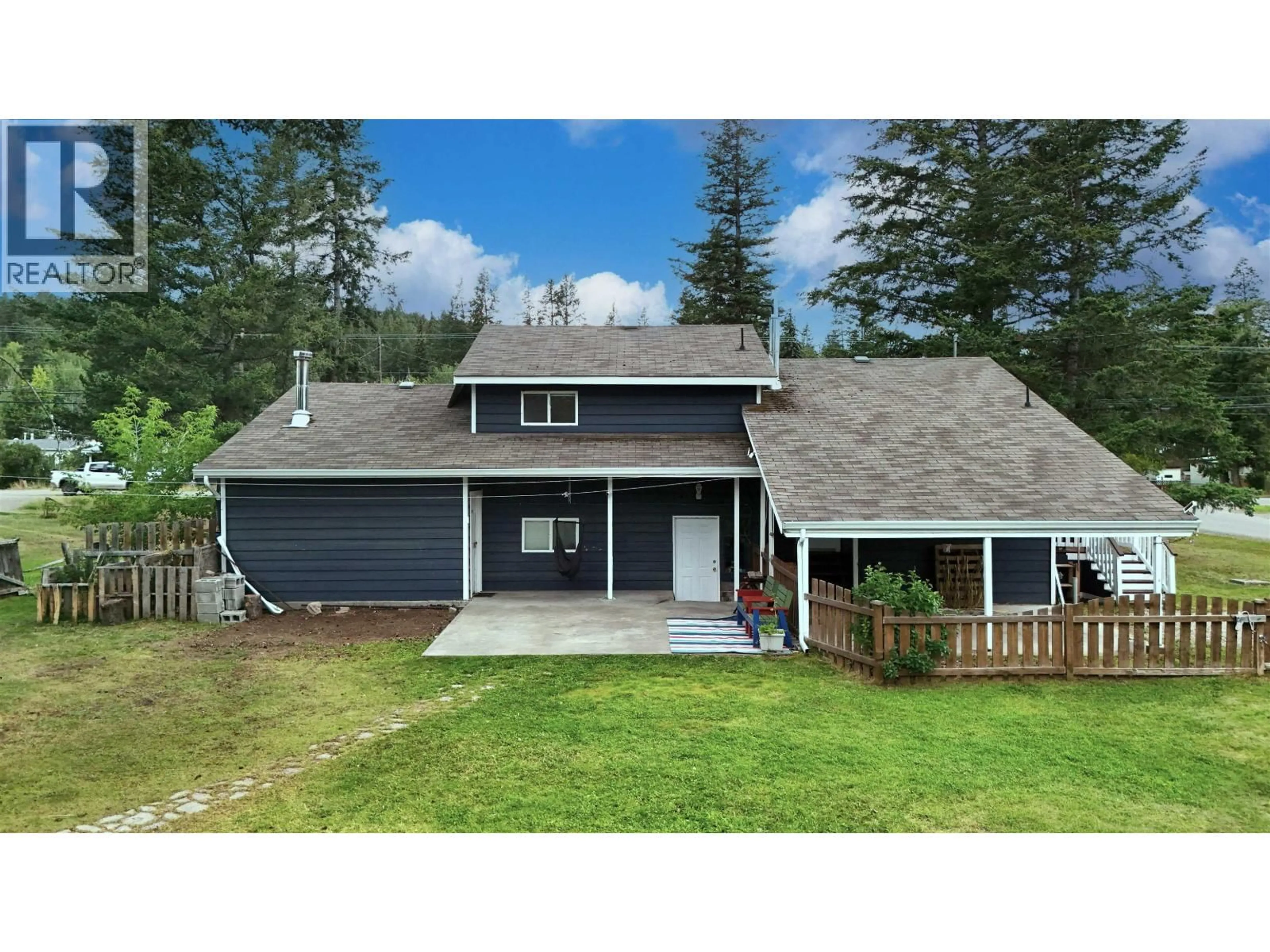 A pic from outside/outdoor area/front of a property/back of a property/a pic from drone, unknown for 1522 DOG CREEK ROAD, Williams Lake British Columbia V2G3H4