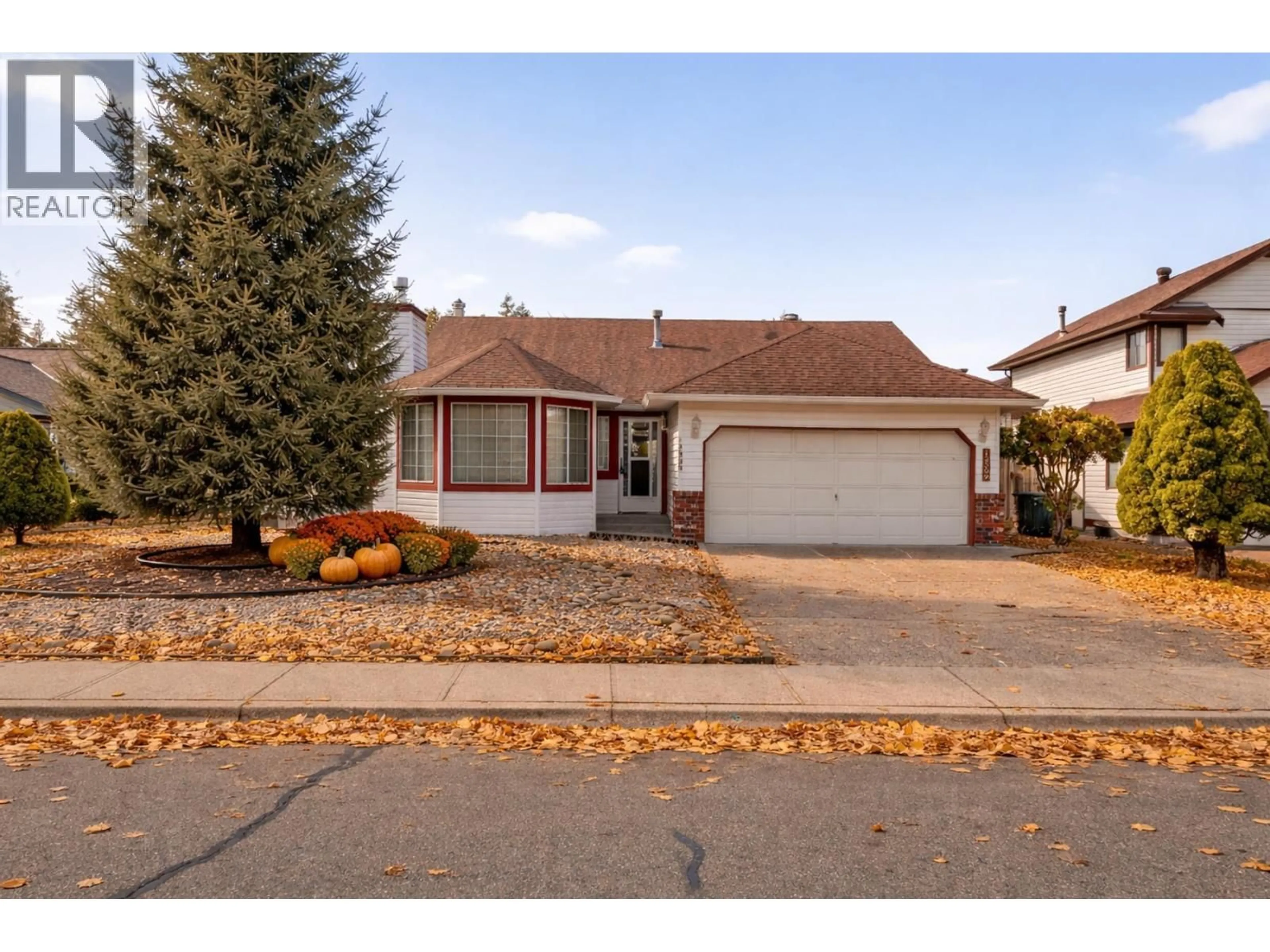 Home with vinyl exterior material, street for 12309 193RD STREET, Pitt Meadows British Columbia V3Y2K2