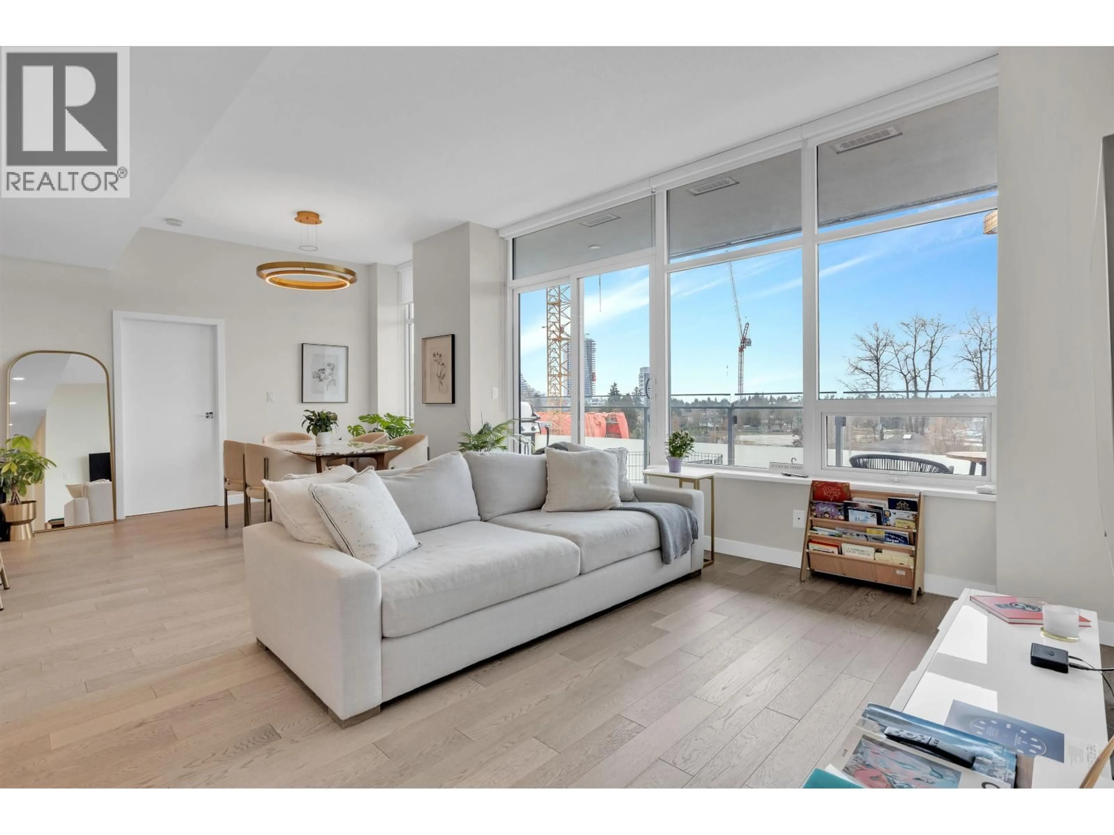 Living room with furniture, unknown for 505 - 5033 CAMBIE STREET, Vancouver British Columbia V5Z0H6