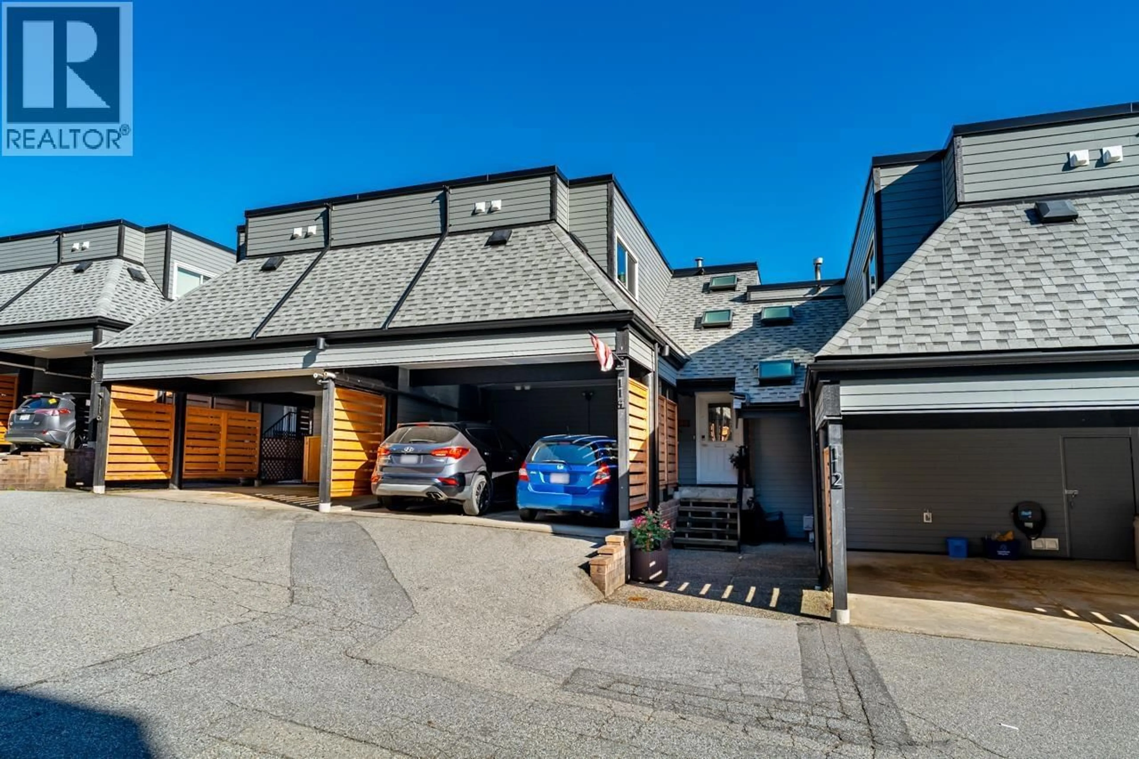 Indoor garage for 114 - 2721 ATLIN PLACE, Coquitlam British Columbia V3C5B1