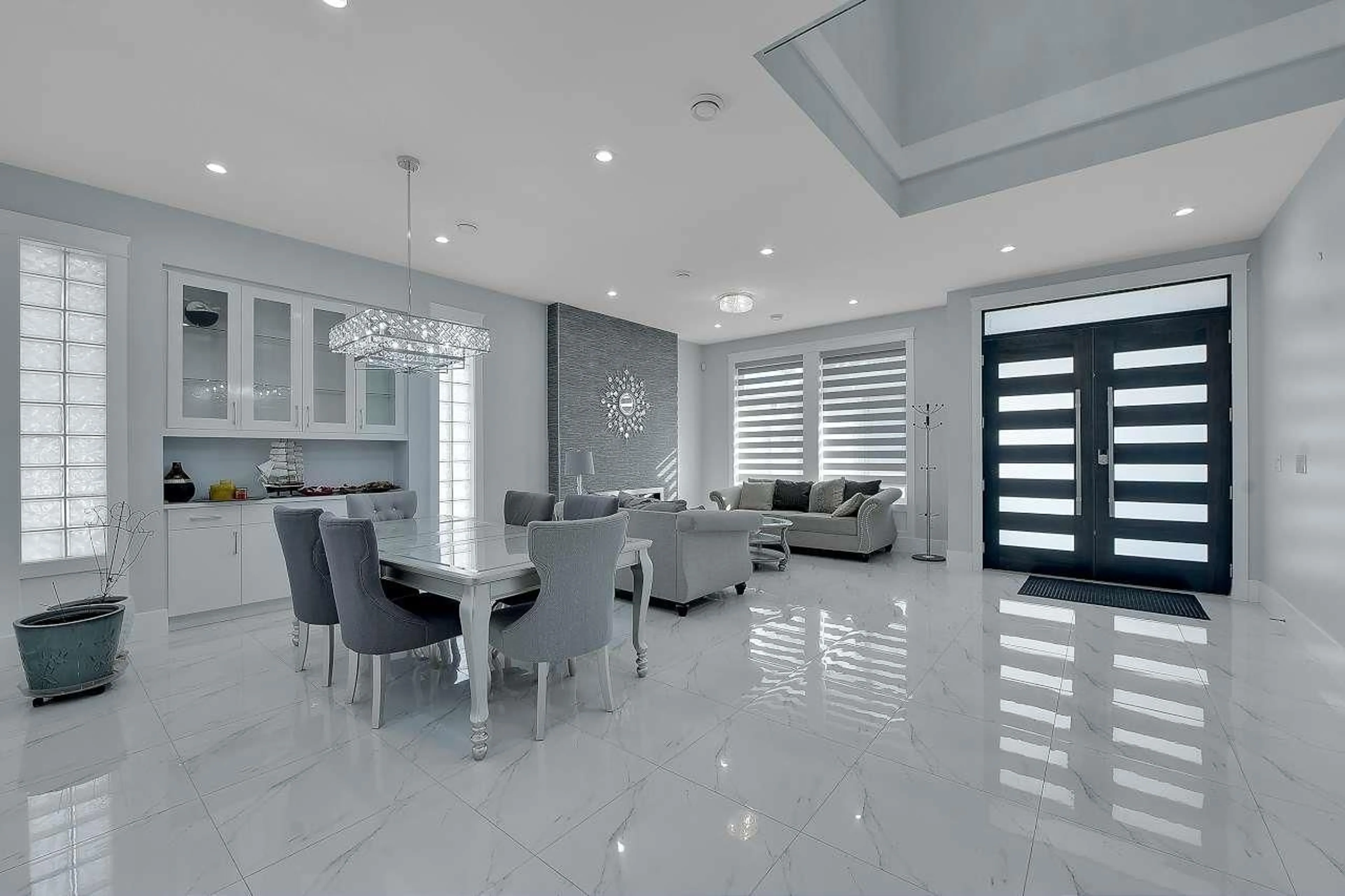 Unknown for 16945 60 AVENUE, Surrey British Columbia V3S1T1