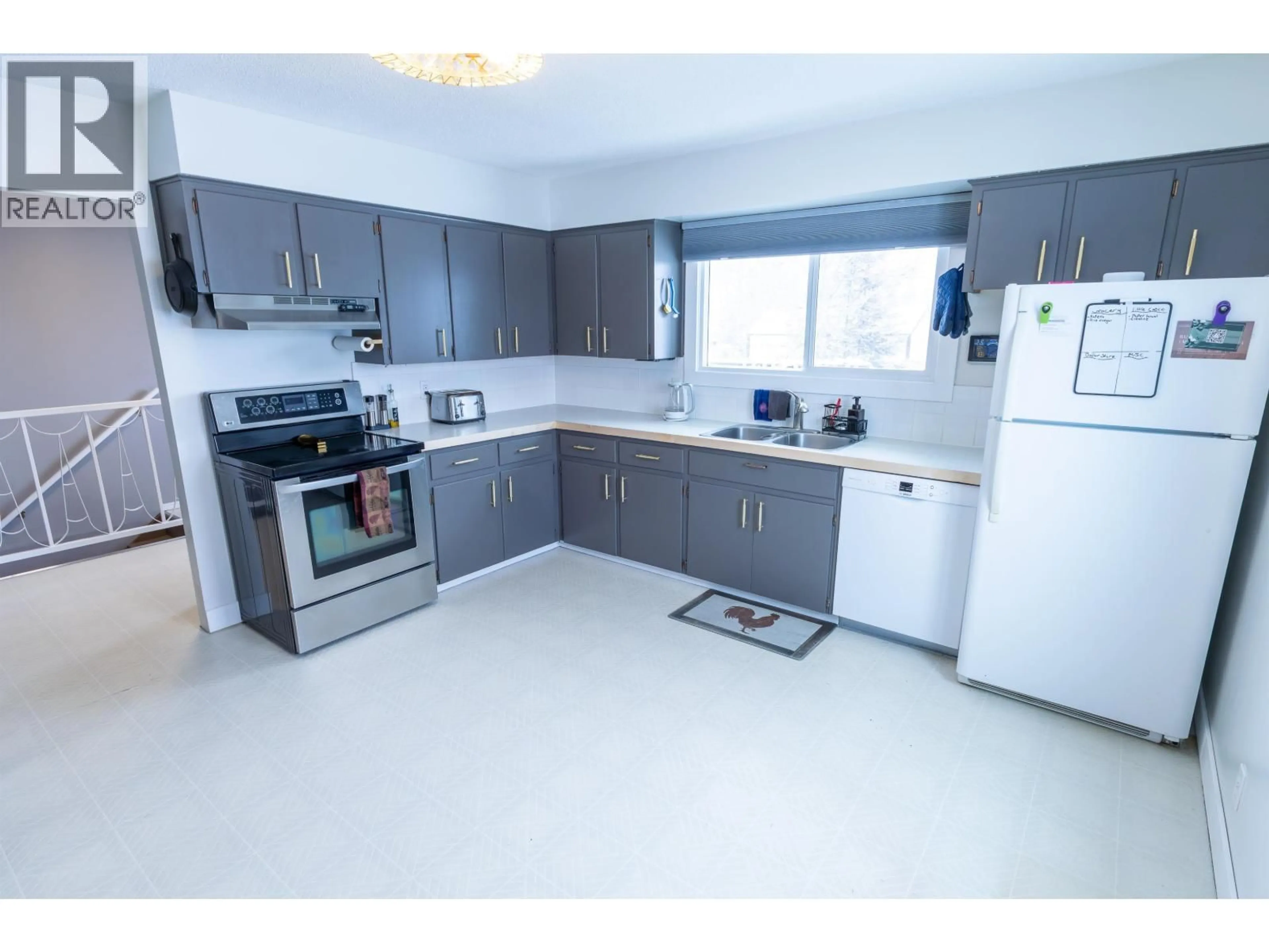 Standard kitchen, ceramic/tile floor for 11222 POPLAR ROAD, Fort St. John British Columbia V1J4M7