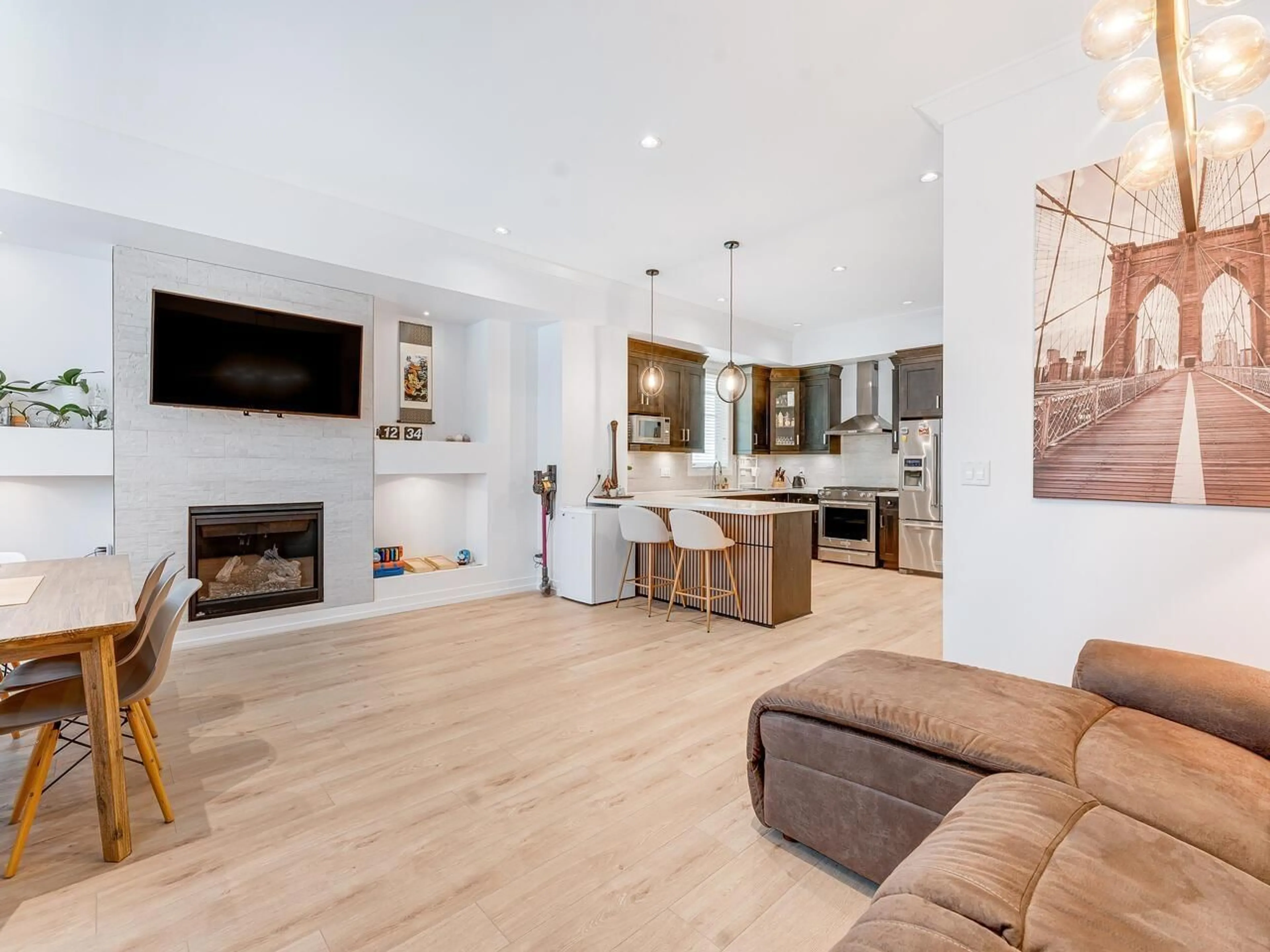 Open concept kitchen, wood/laminate floor for 2238 164A STREET, Surrey British Columbia V3Z0L8