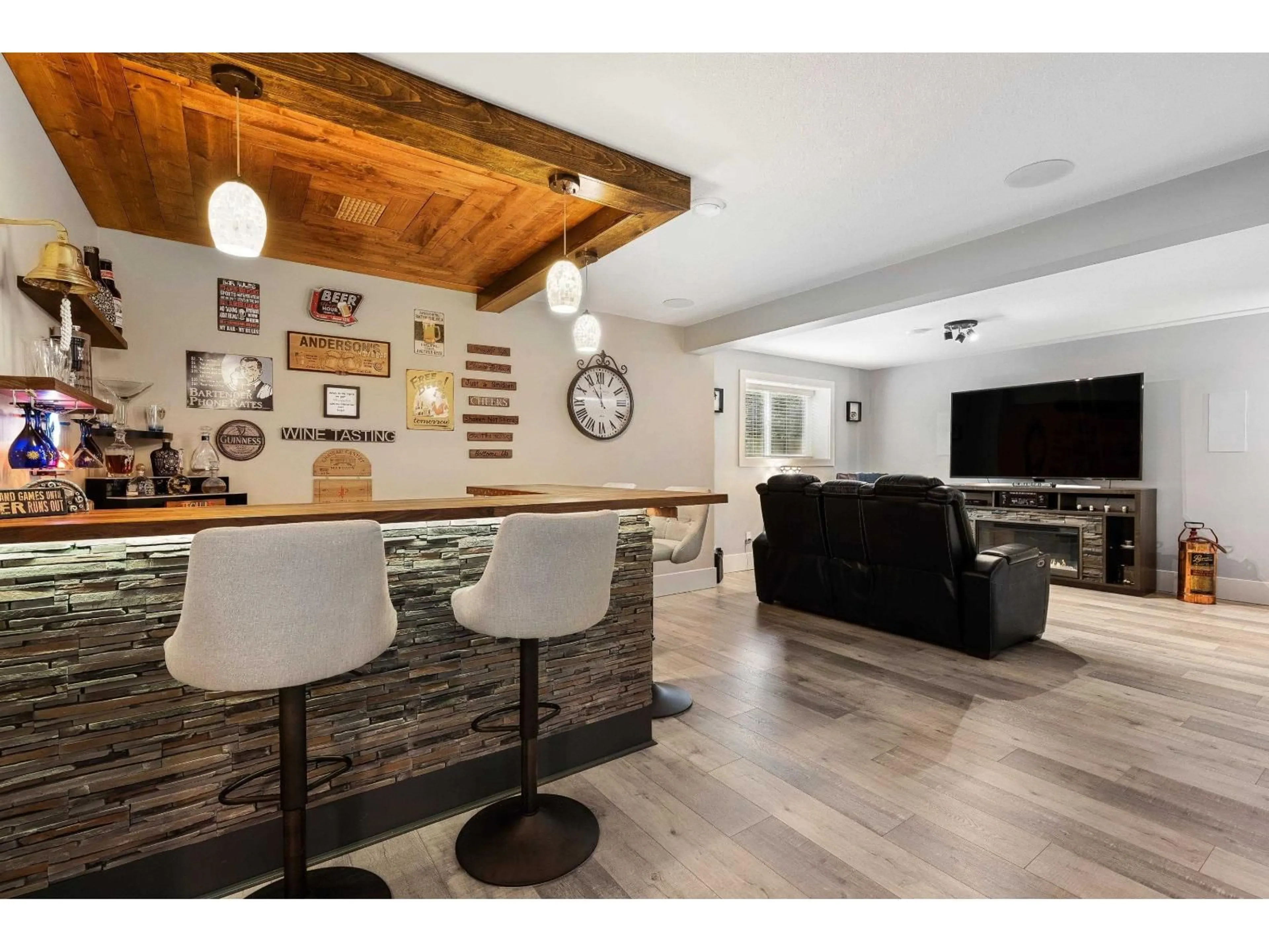 Open concept kitchen, wood/laminate floor for 24 - 46213 HAKWELES ROAD, Chilliwack British Columbia V4Z0C6