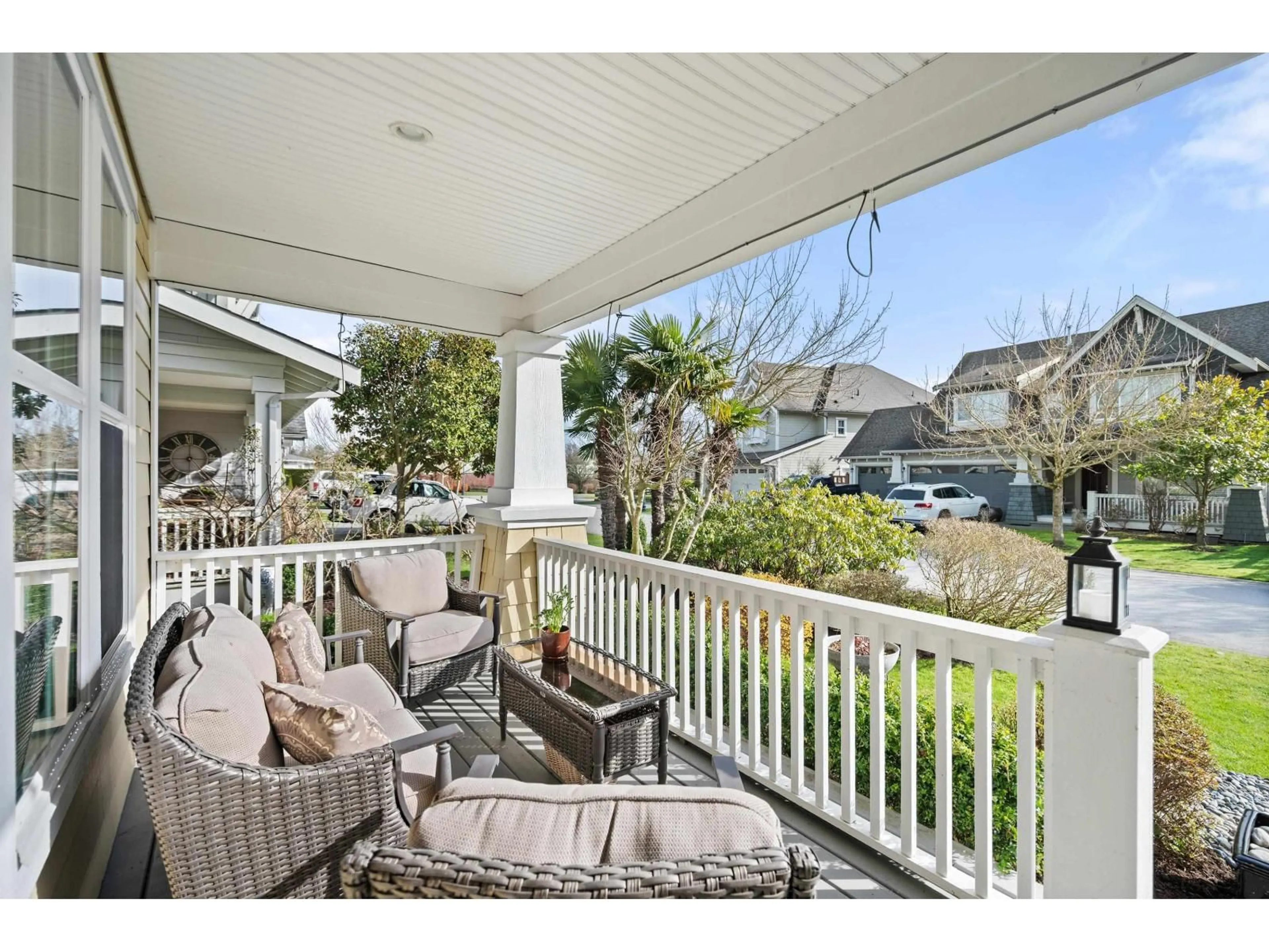 Patio, water/lake/river/ocean view for 3711 142ND STREET, Surrey British Columbia V4P0C2