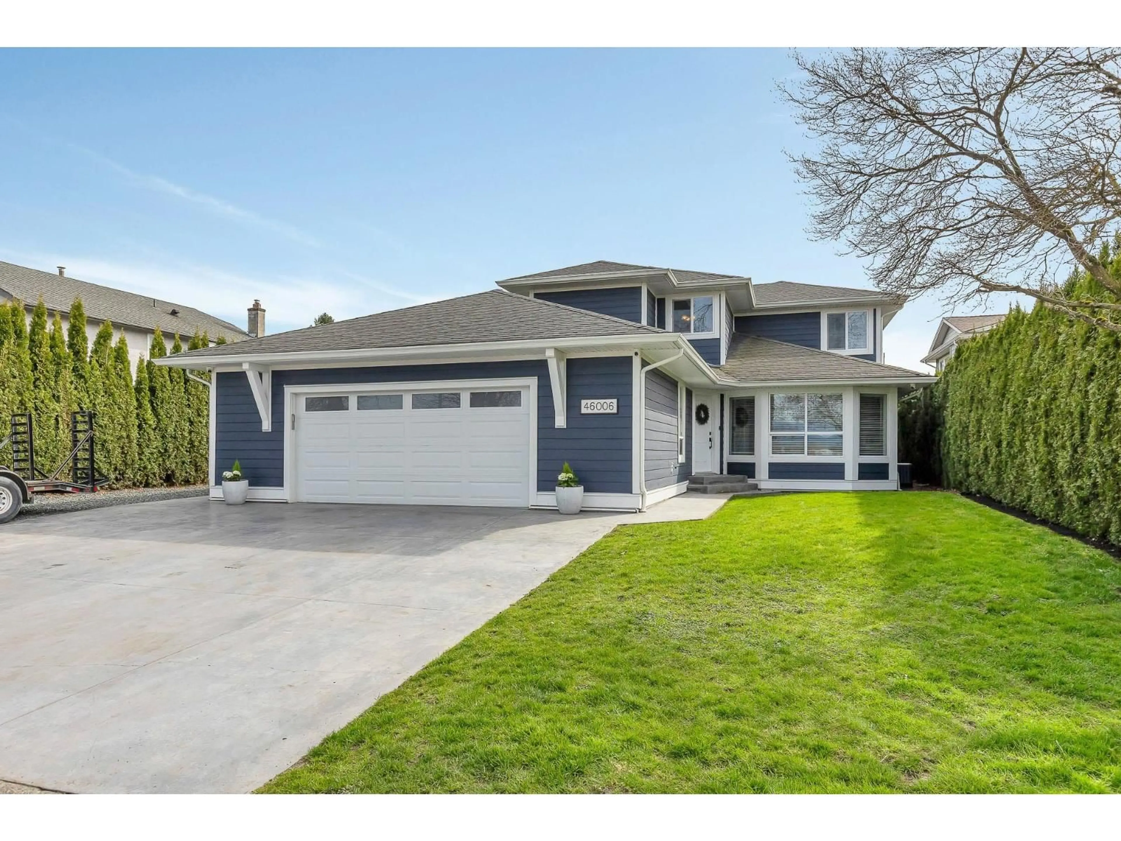 Home with vinyl exterior material, street for 46006 BRITTON AVENUE, Chilliwack British Columbia V2R2R8