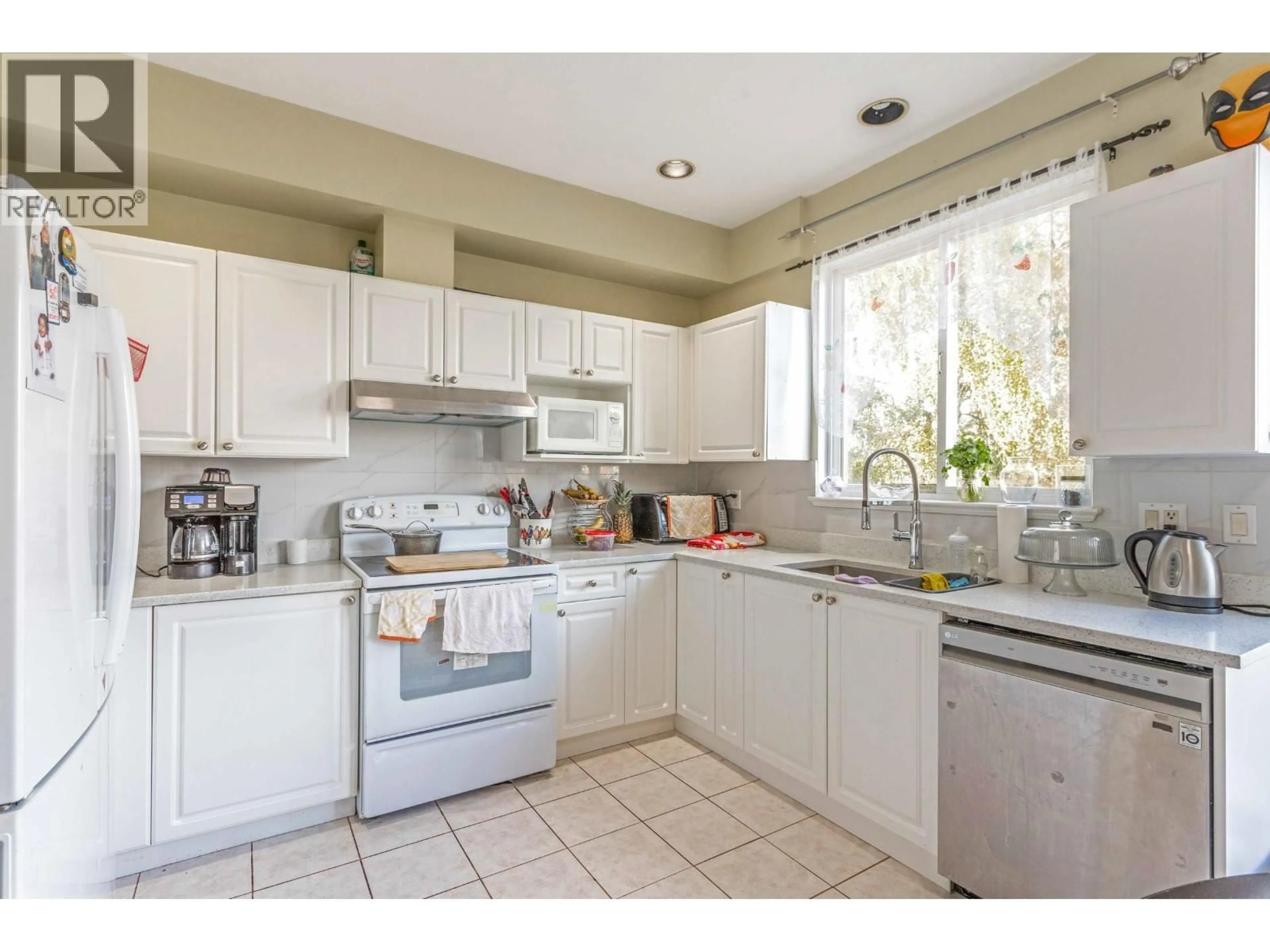 Standard kitchen, ceramic/tile floor for 83 - 22888 WINDSOR COURT, Richmond British Columbia V6V2W6
