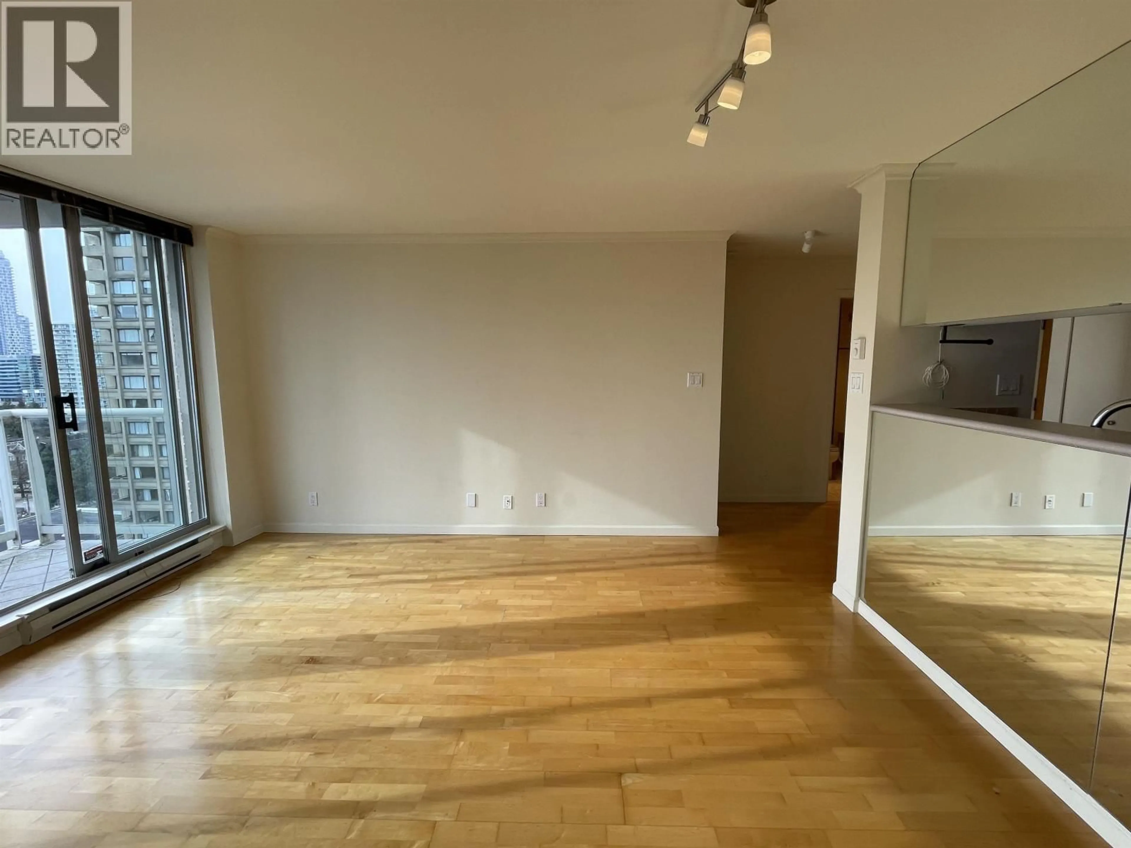 A pic of a room for 1604 - 1277 NELSON STREET, Vancouver British Columbia V6E4M8