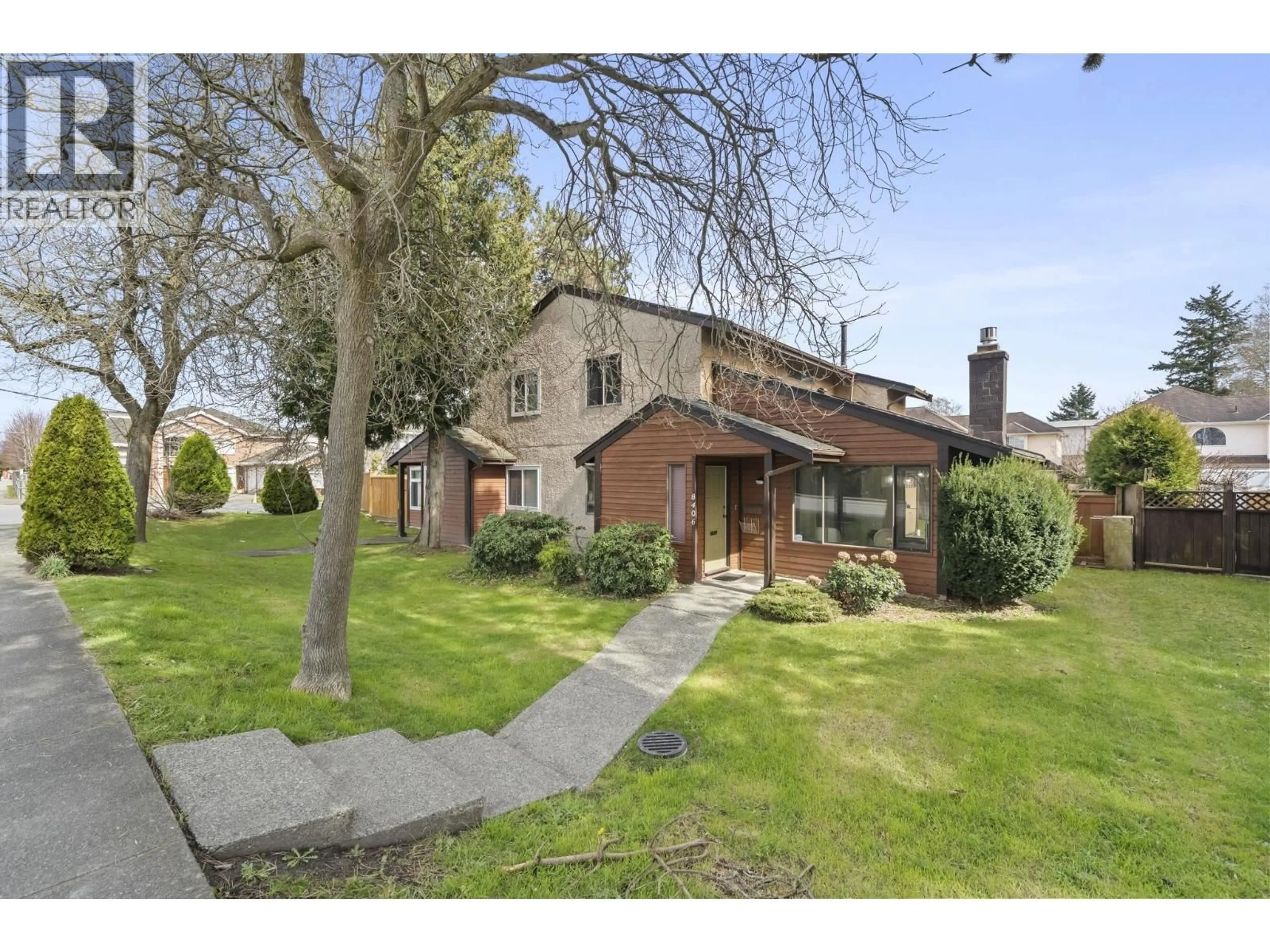 A pic from outside/outdoor area/front of a property/back of a property/a pic from drone, street for 8406 NO. 1 ROAD, Richmond British Columbia V7C4L5