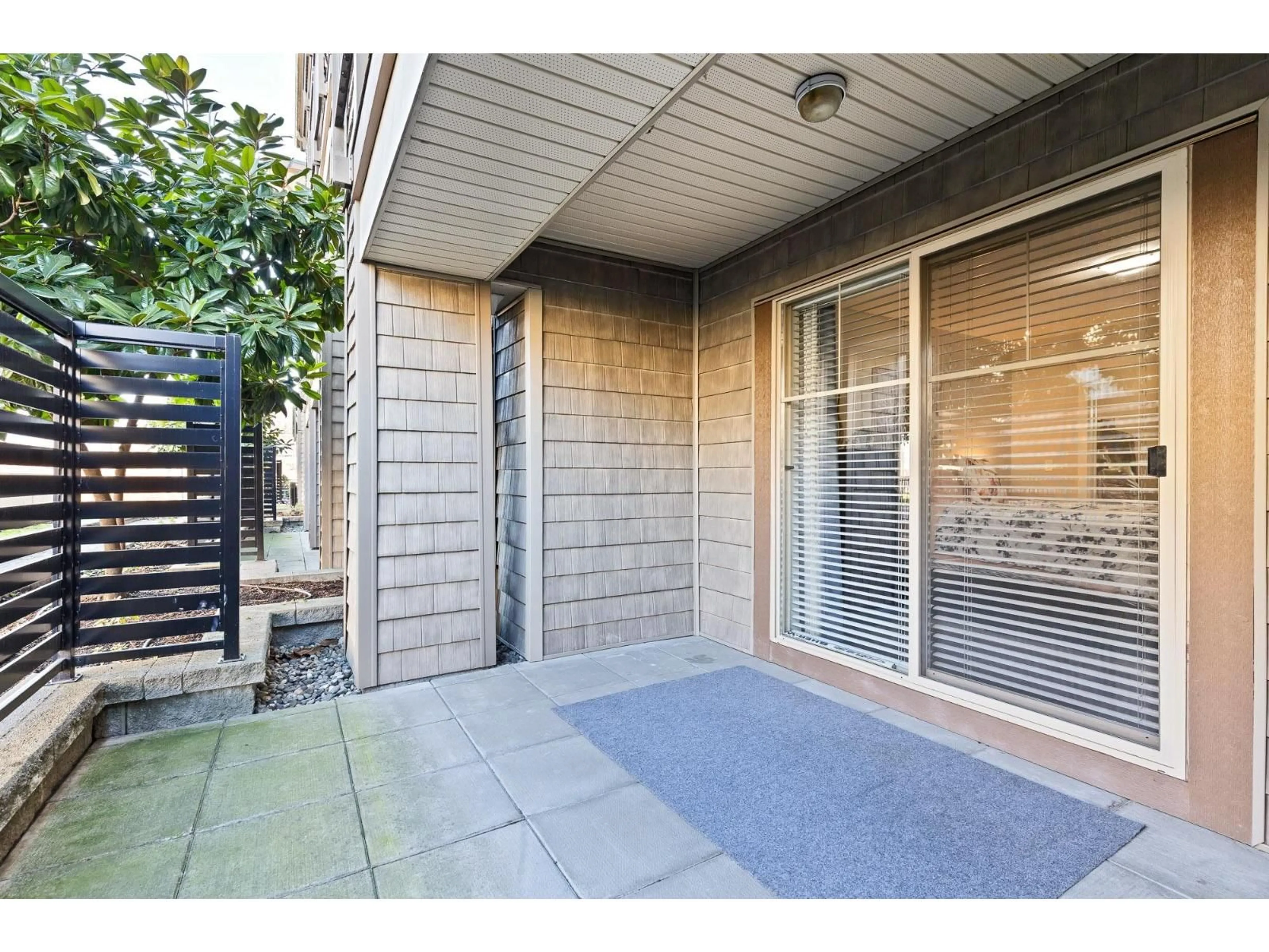 Unknown for 101 - 45555 YALE ROAD, Chilliwack British Columbia V2P0A9