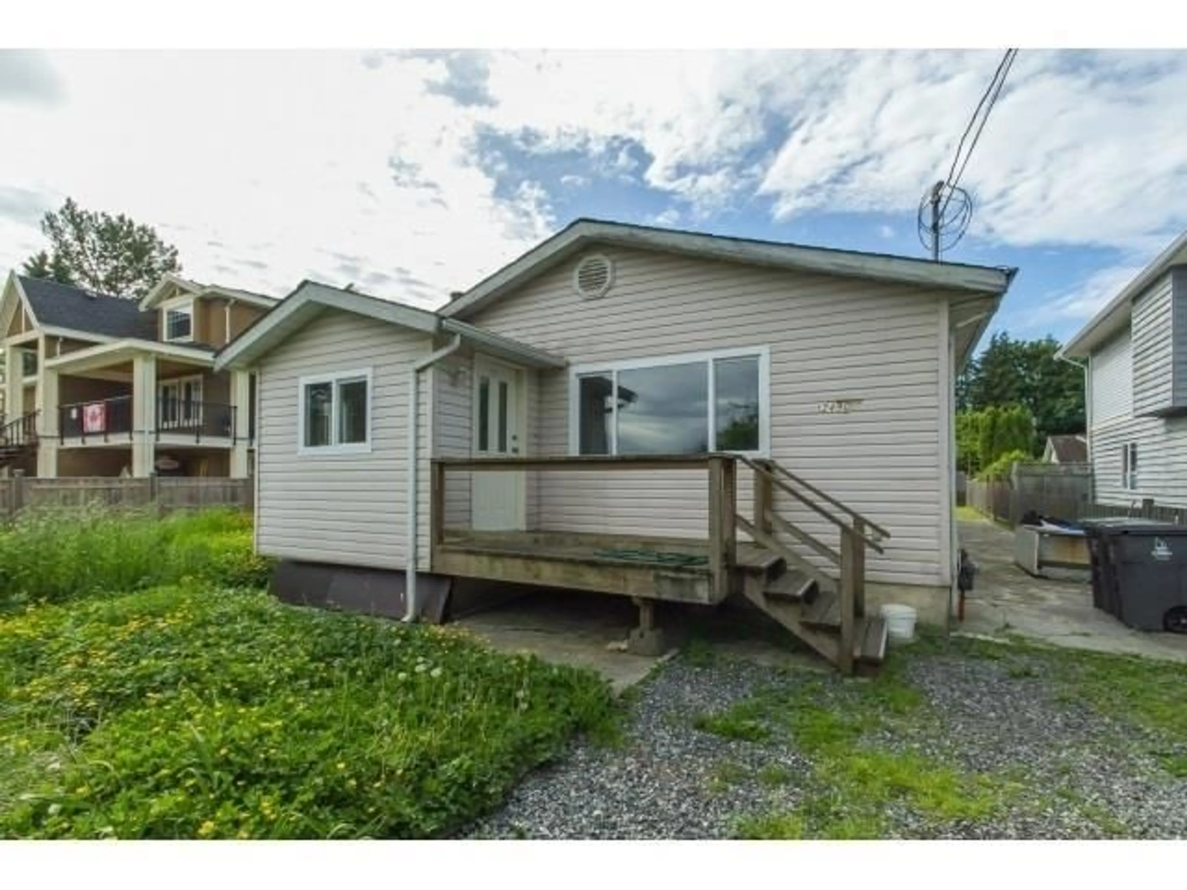 Unknown for 12490 114 AVENUE, Surrey British Columbia V3V3N7