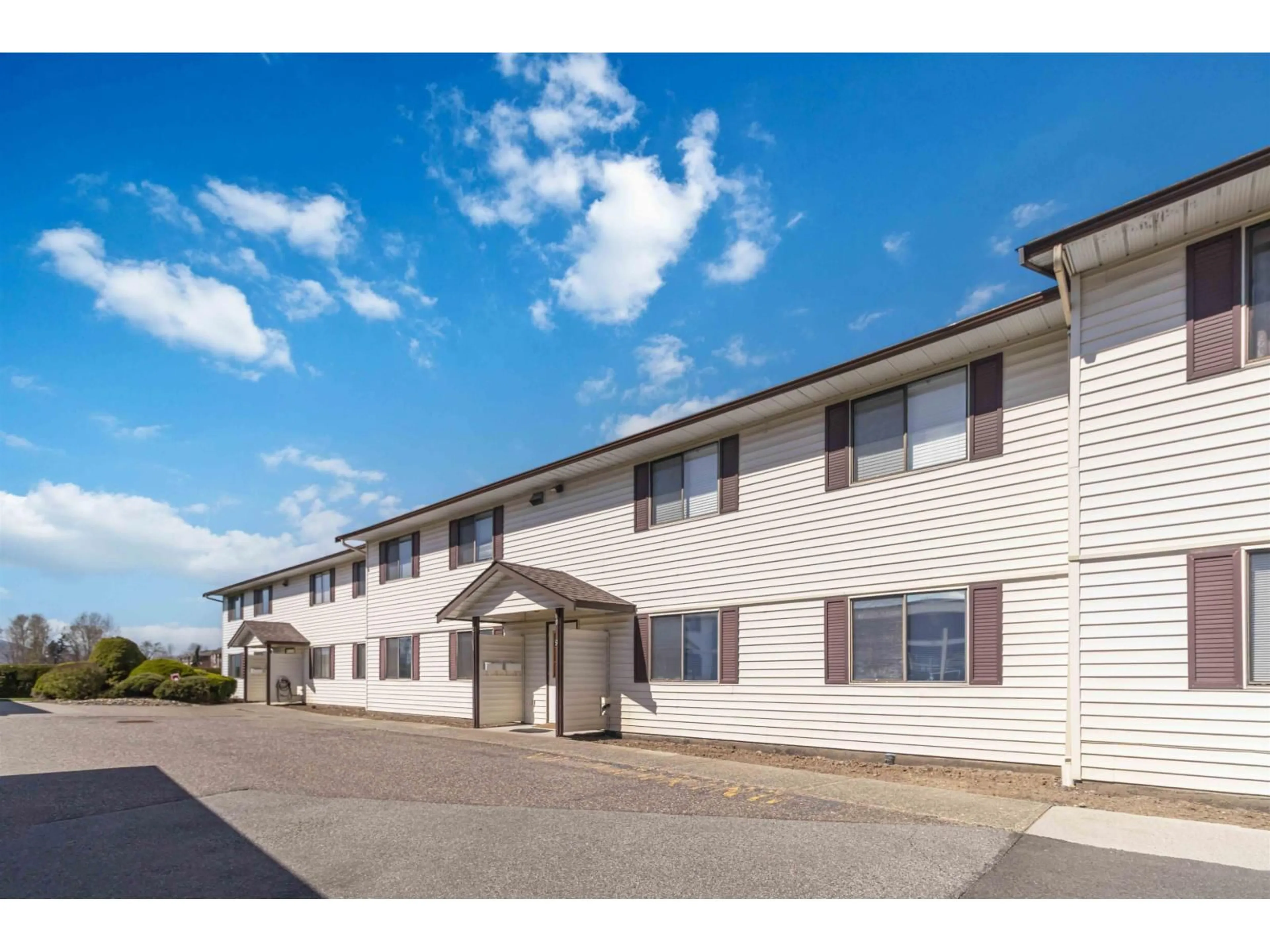 Unknown for 11 - 7455 HURON STREET, Chilliwack British Columbia V2R2R9