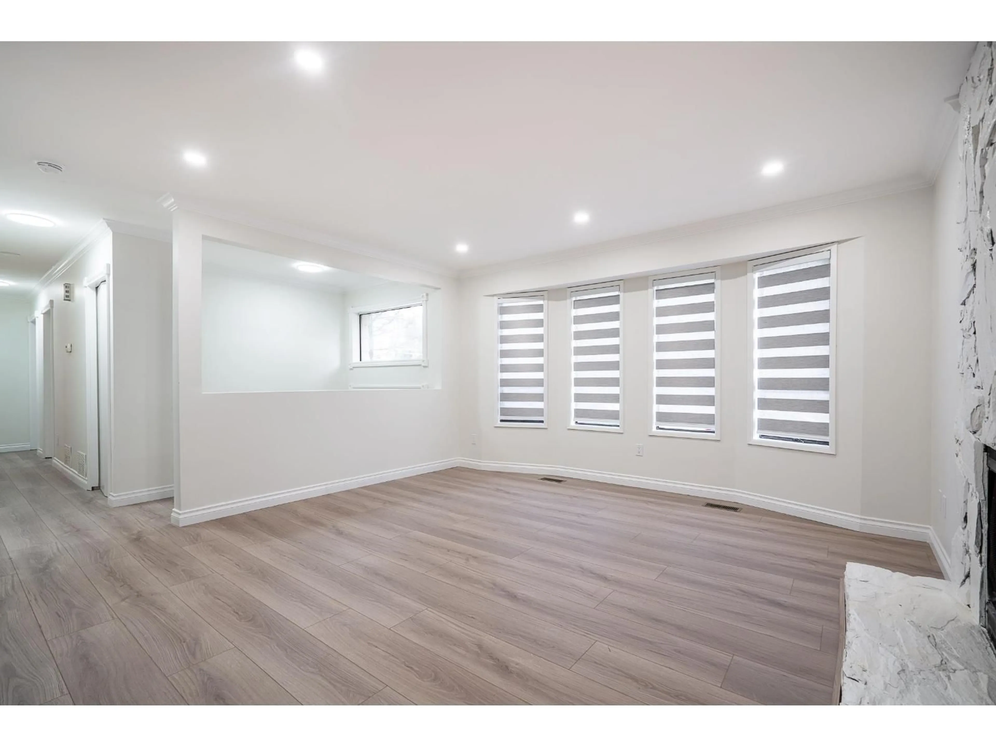 A pic of a room for 3640 OLD CLAYBURN ROAD, Abbotsford British Columbia V3G1H6