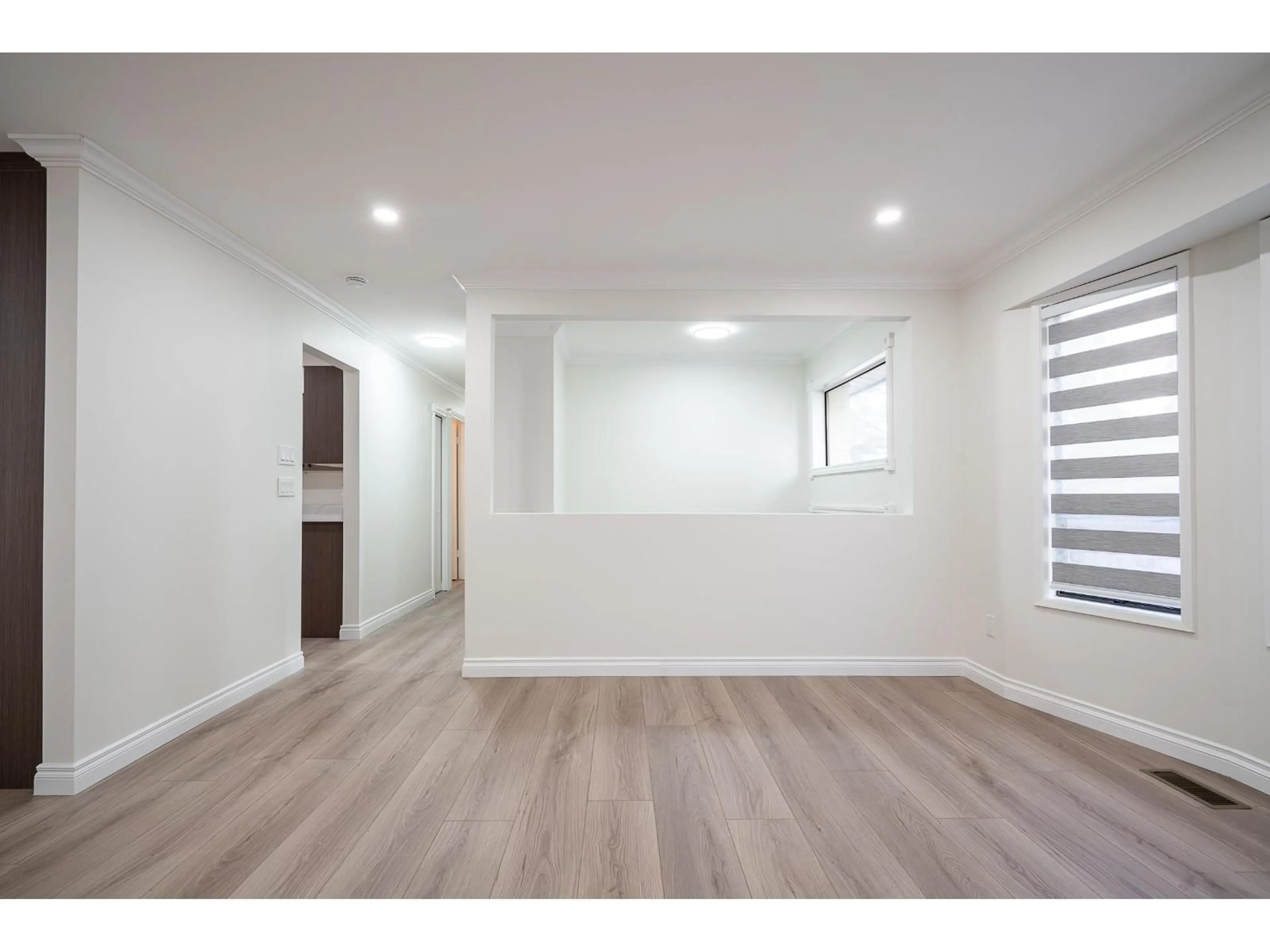 A pic of a room for 3640 OLD CLAYBURN ROAD, Abbotsford British Columbia V3G1H6