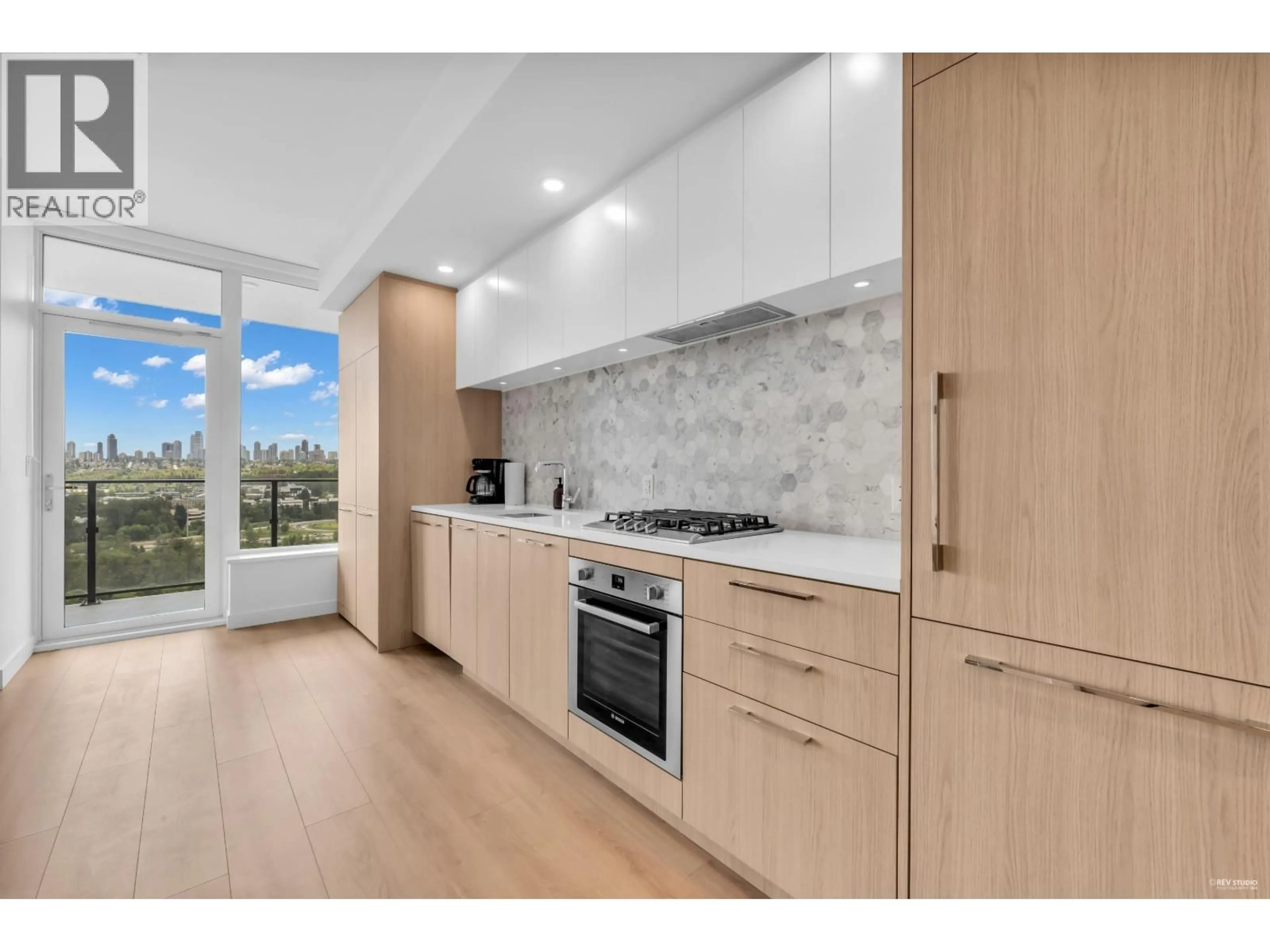 Unknown for 1803 - 2425 ALPHA AVENUE, Burnaby British Columbia V5C0N6