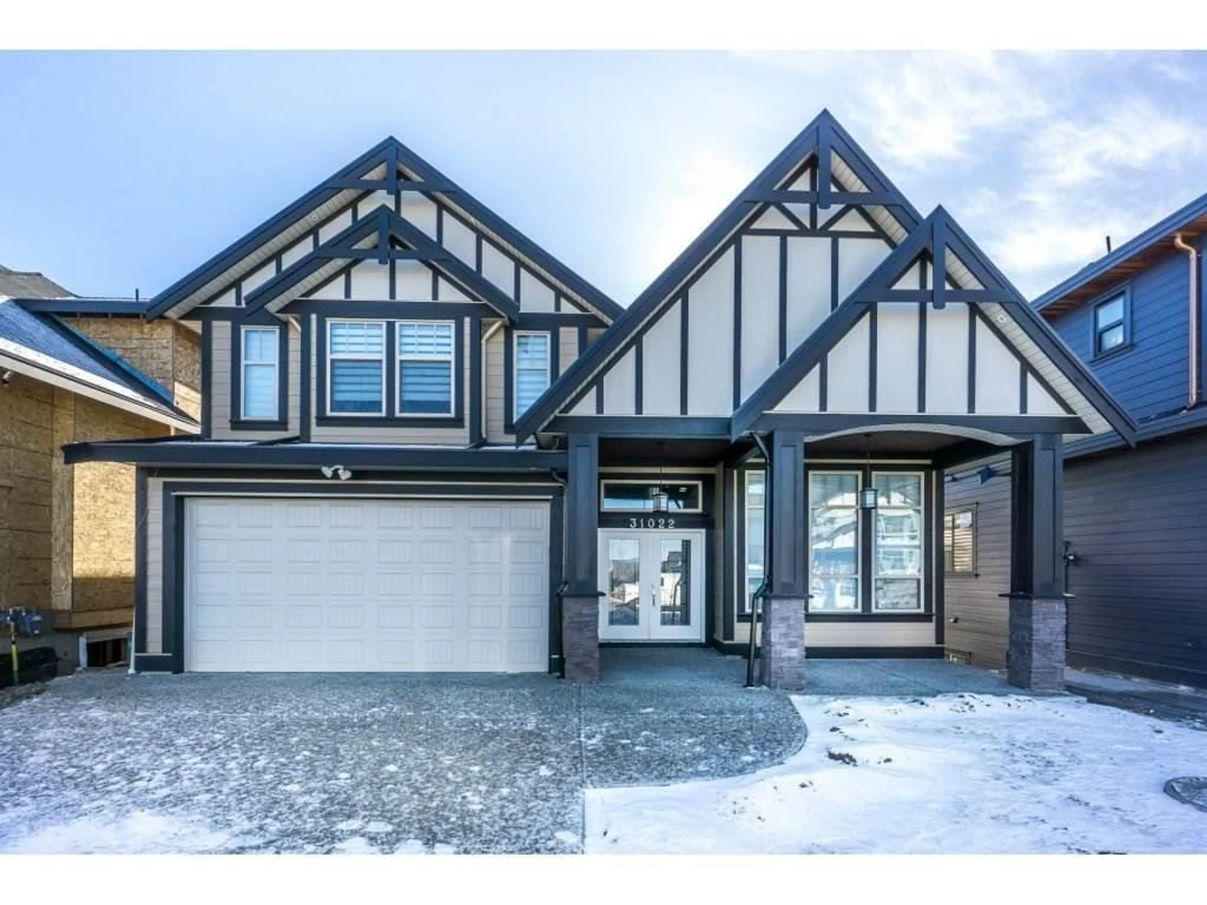 Home with brick exterior material, street for 31022 HEADWATER PLACE, Abbotsford British Columbia V2T0G4