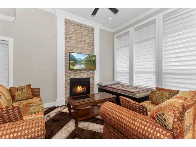 31022 HEADWATER PLACE, Abbotsford 3