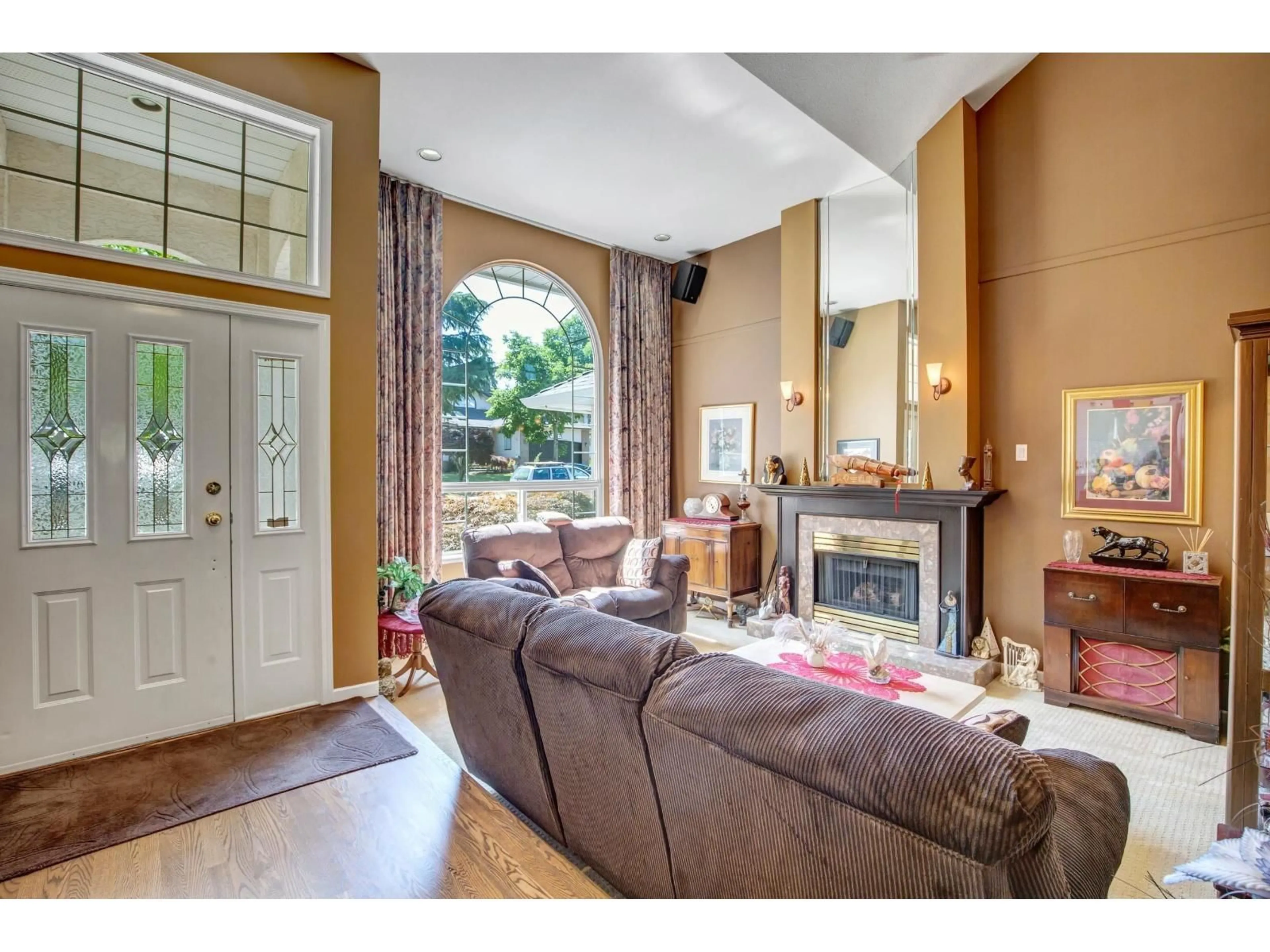 Unknown for 13541 60A AVENUE, Surrey British Columbia V3X1H7