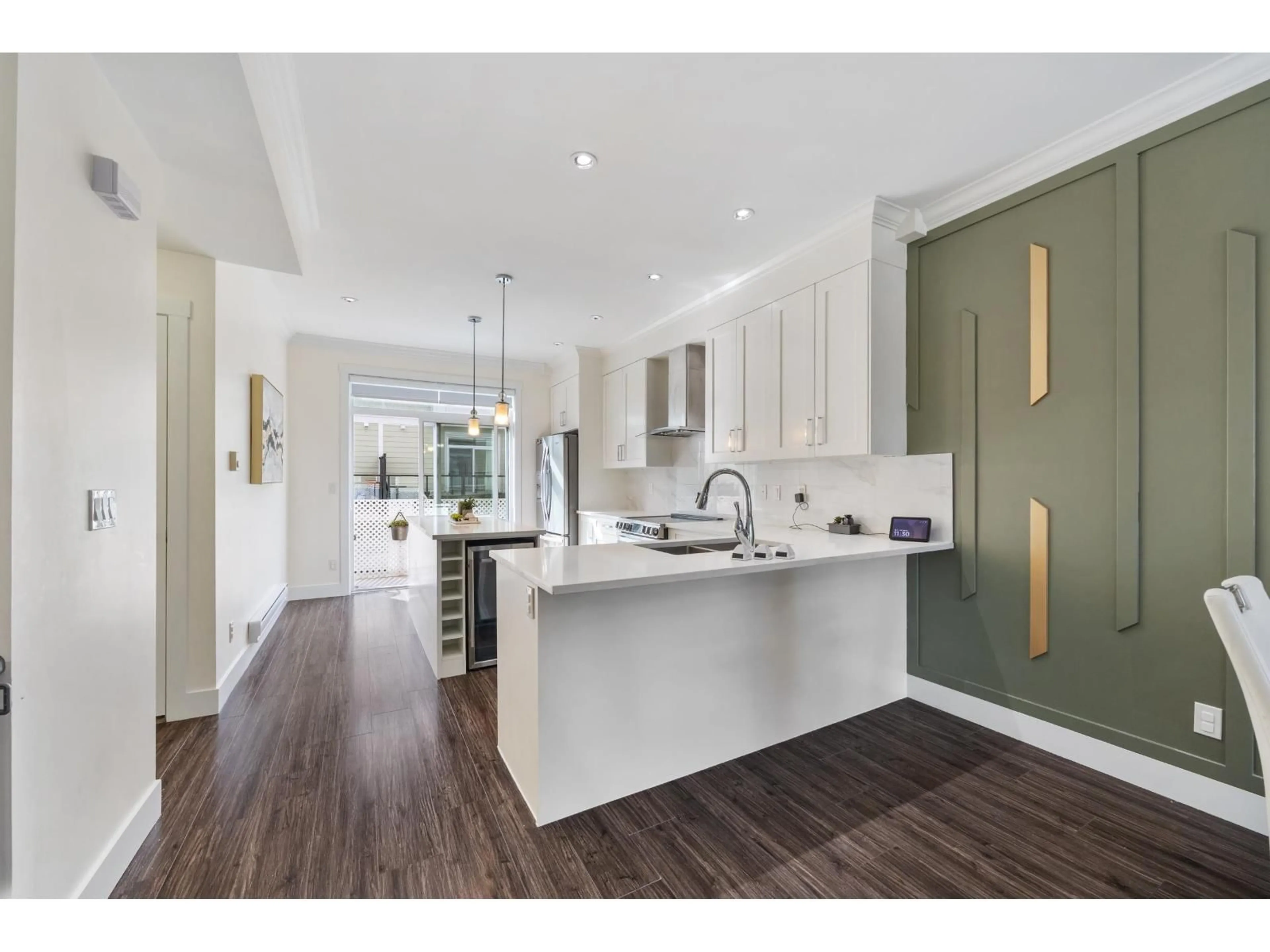 Open concept kitchen, unknown for 64 - 13670 62 AVENUE, Surrey British Columbia V3X0H8