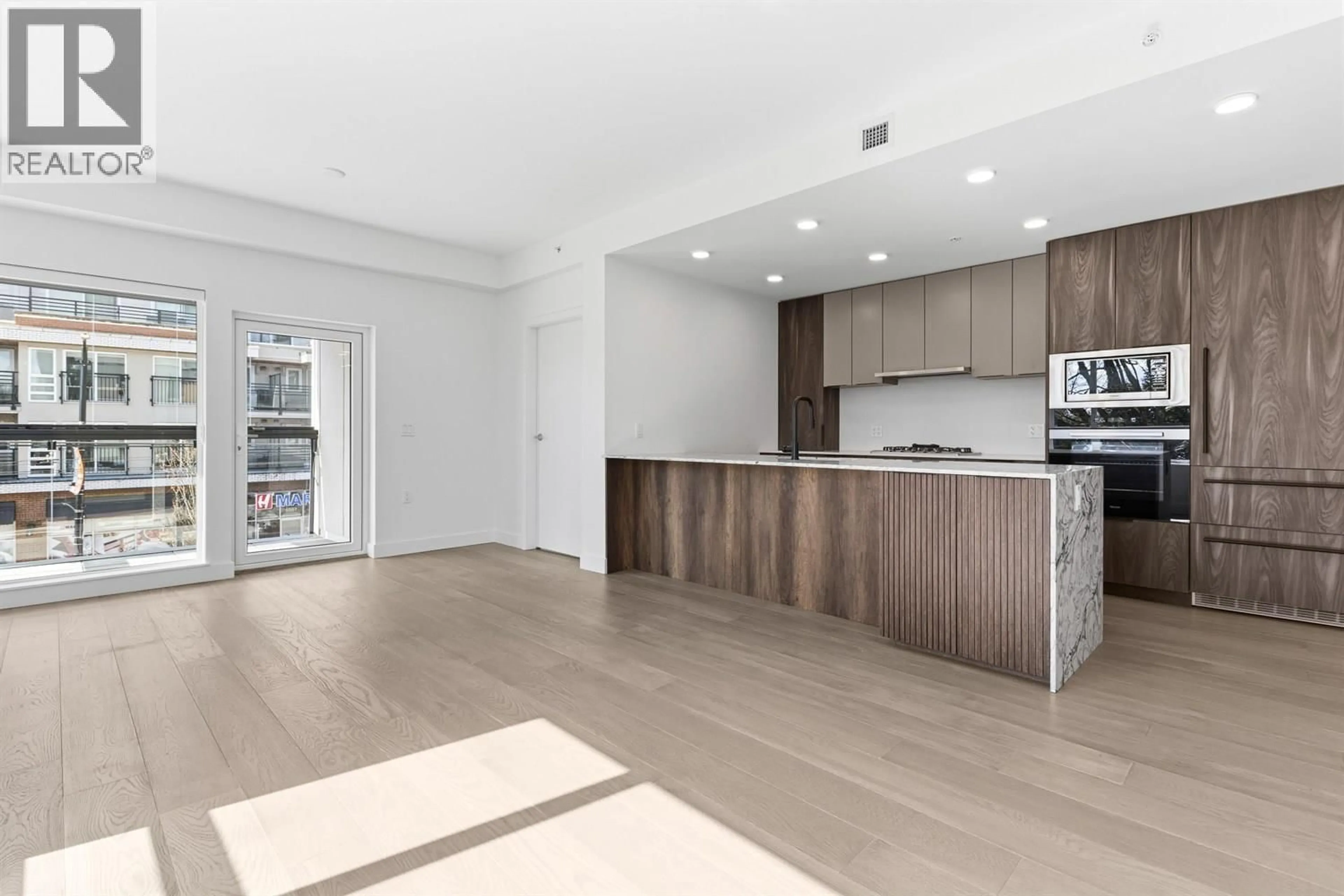 Open concept kitchen, unknown for 206 - 3590 39TH AVENUE, Vancouver British Columbia V6N3A5