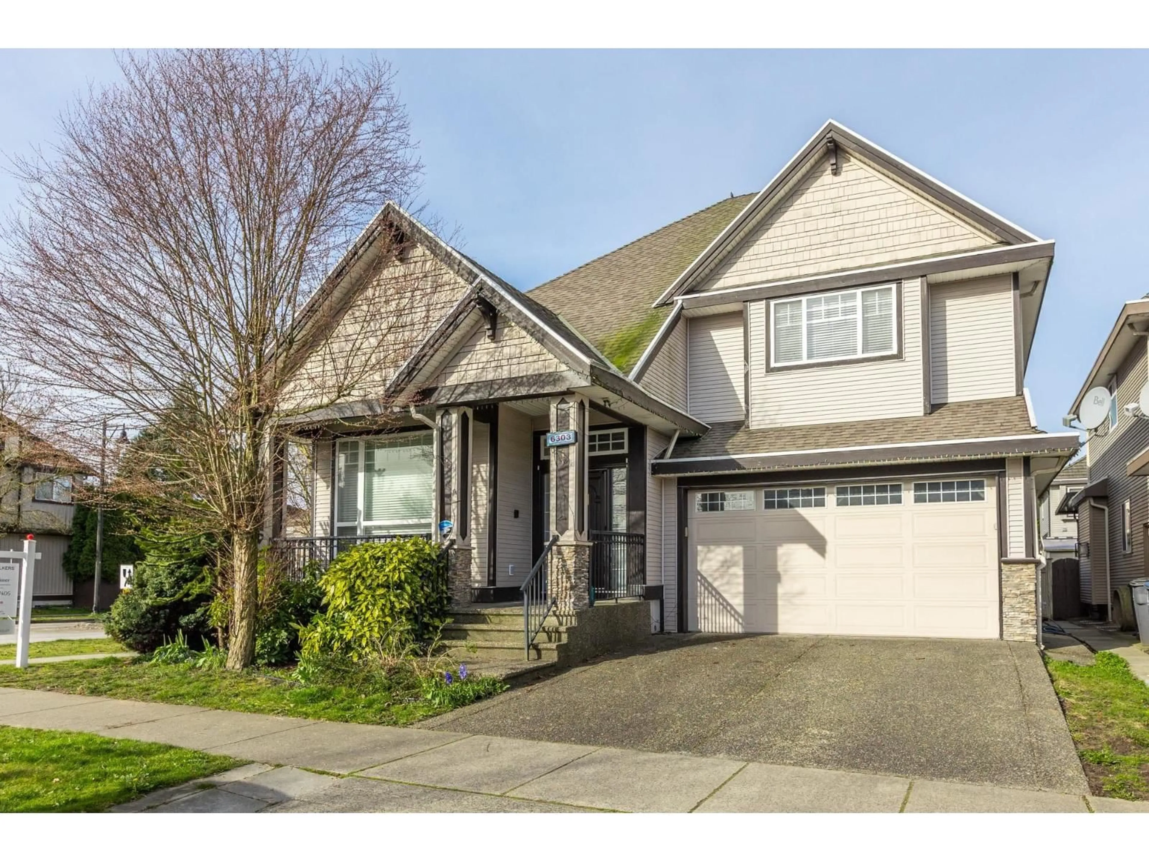 Home with vinyl exterior material, street for 6303 167B STREET, Surrey British Columbia V3S1X3