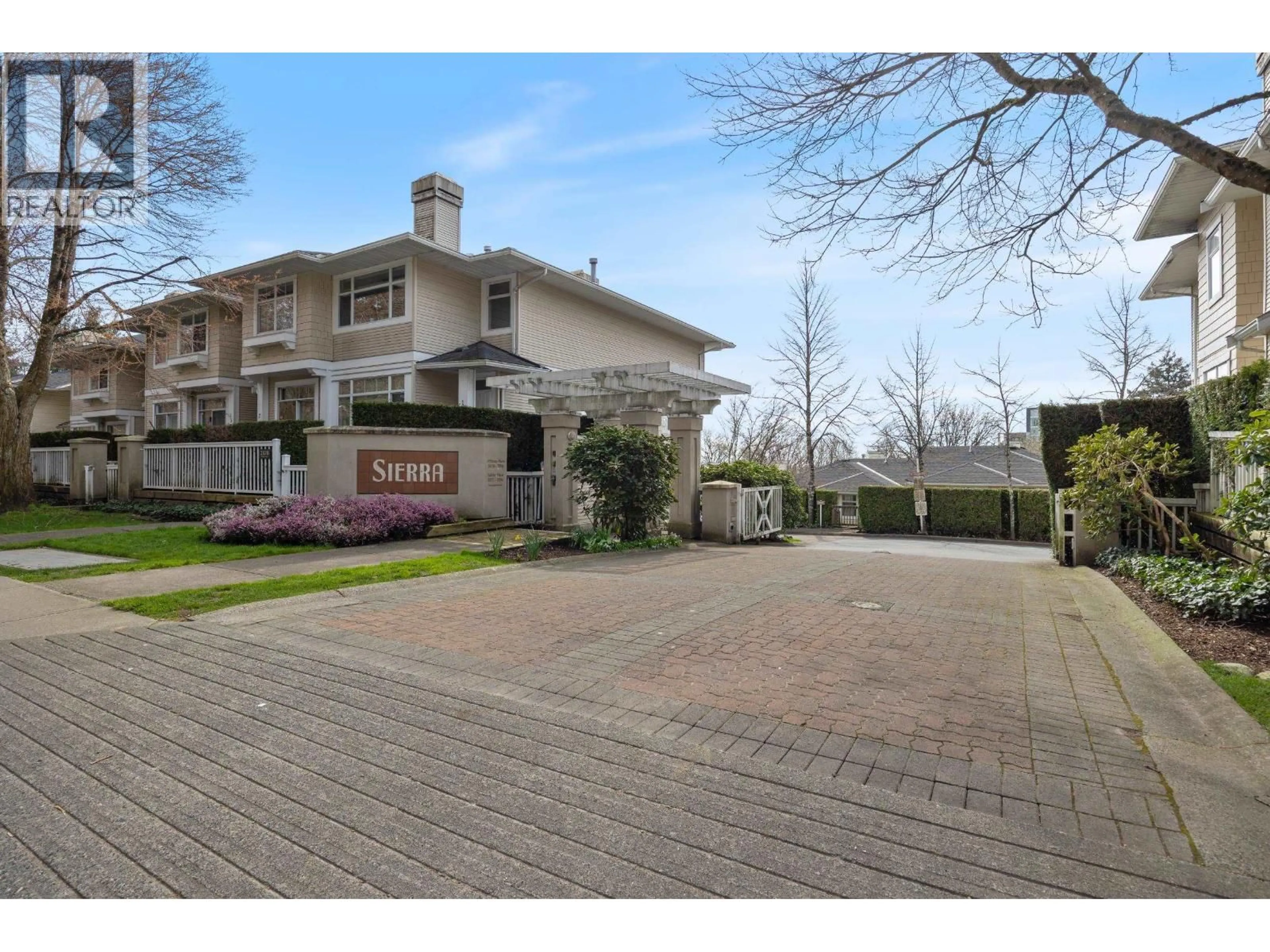 Unknown for 5 - 3586 RAINIER PLACE, Vancouver British Columbia V5S4T3