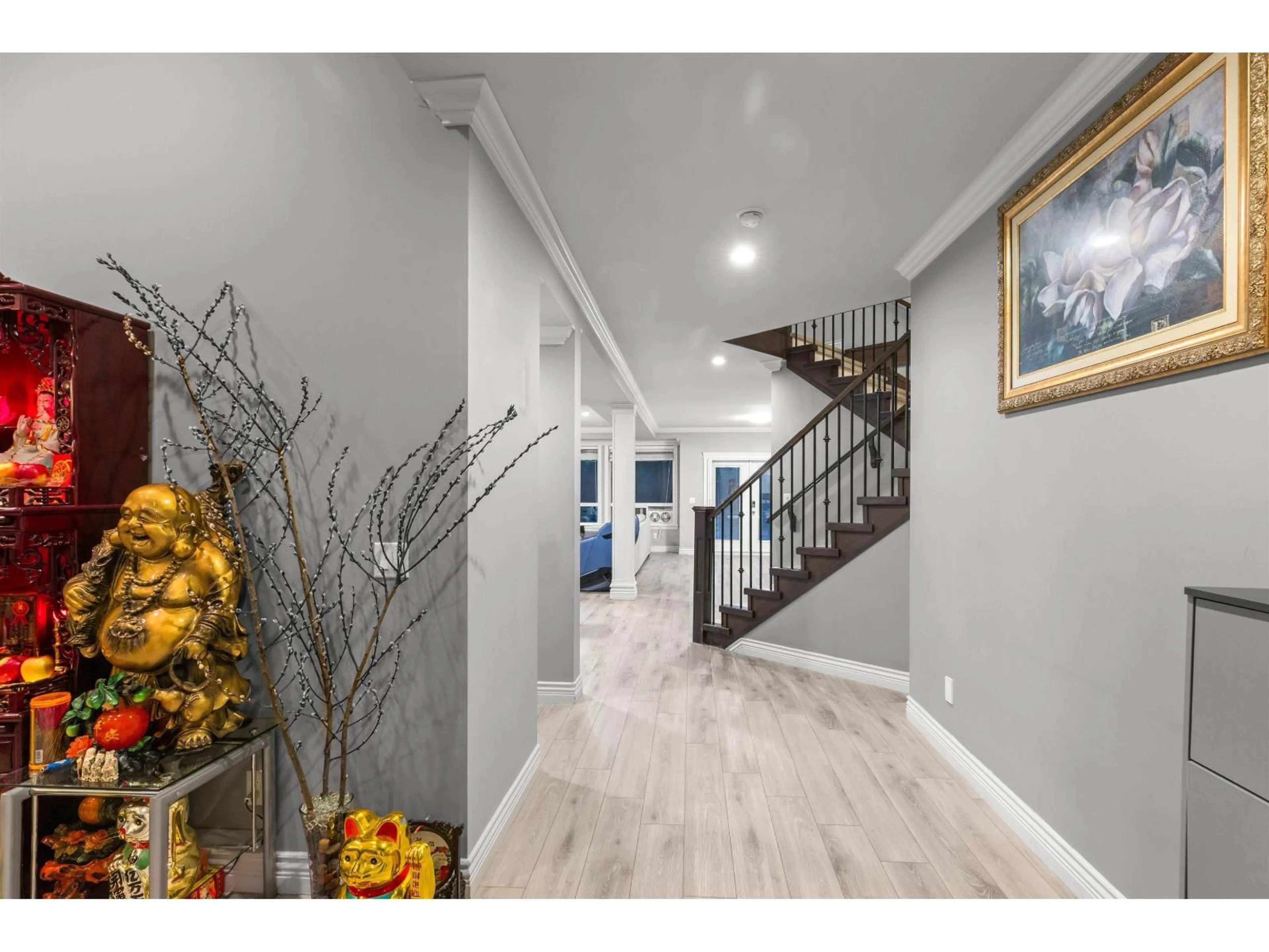 Indoor entryway for 2355 MERLOT BOULEVARD, Abbotsford British Columbia V4X0A6