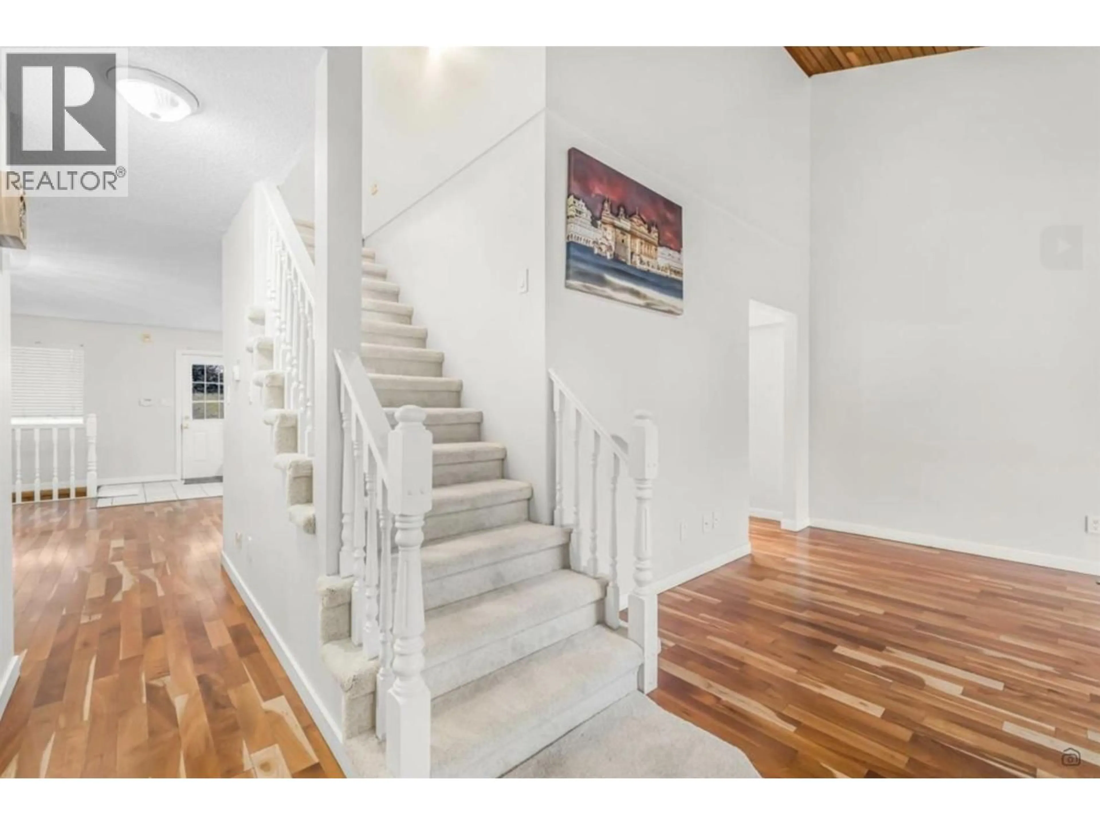 Unknown for 7996 PRINCE EDWARD STREET, Vancouver British Columbia V5X3R6