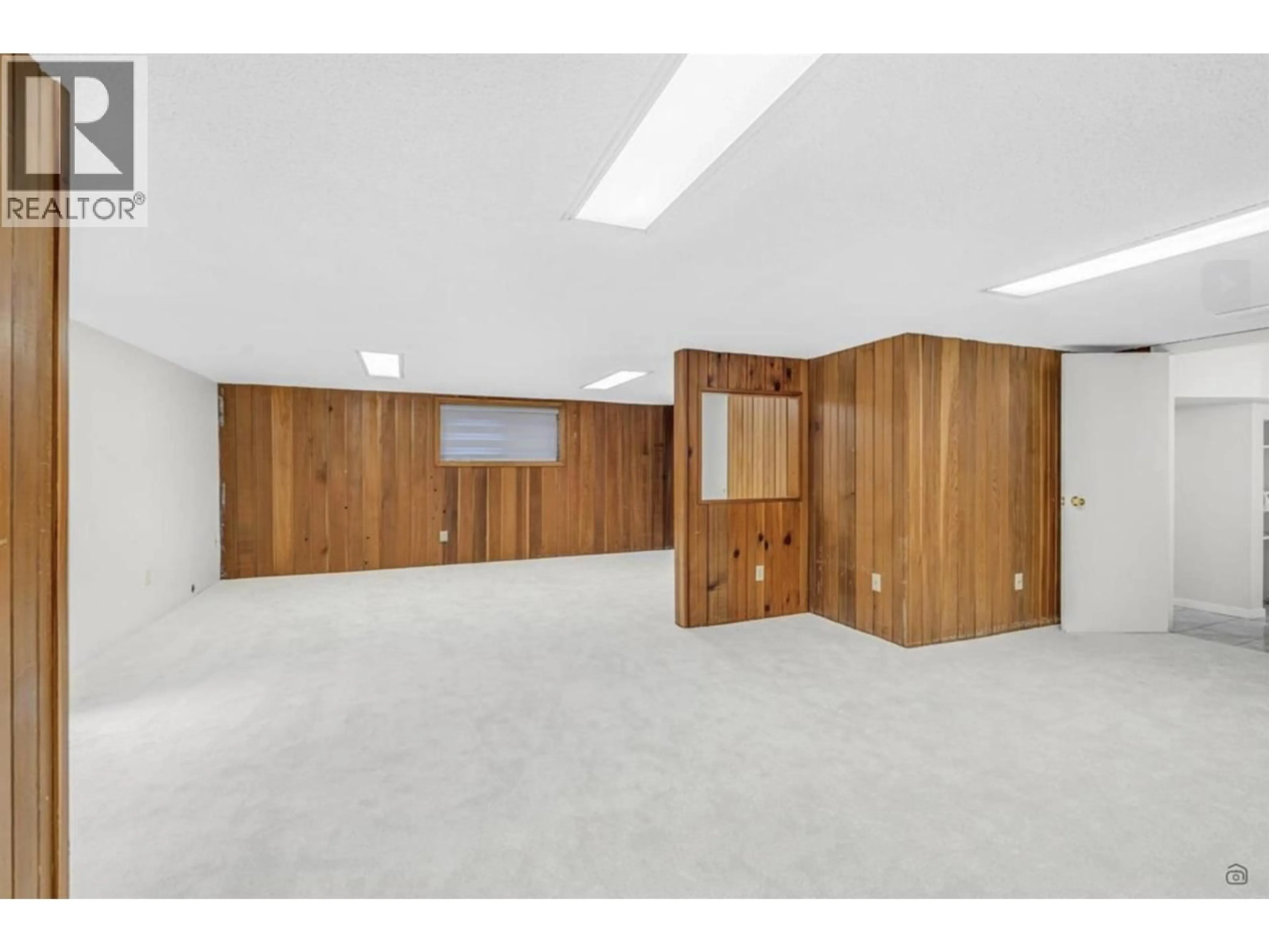 Unknown for 7996 PRINCE EDWARD STREET, Vancouver British Columbia V5X3R6