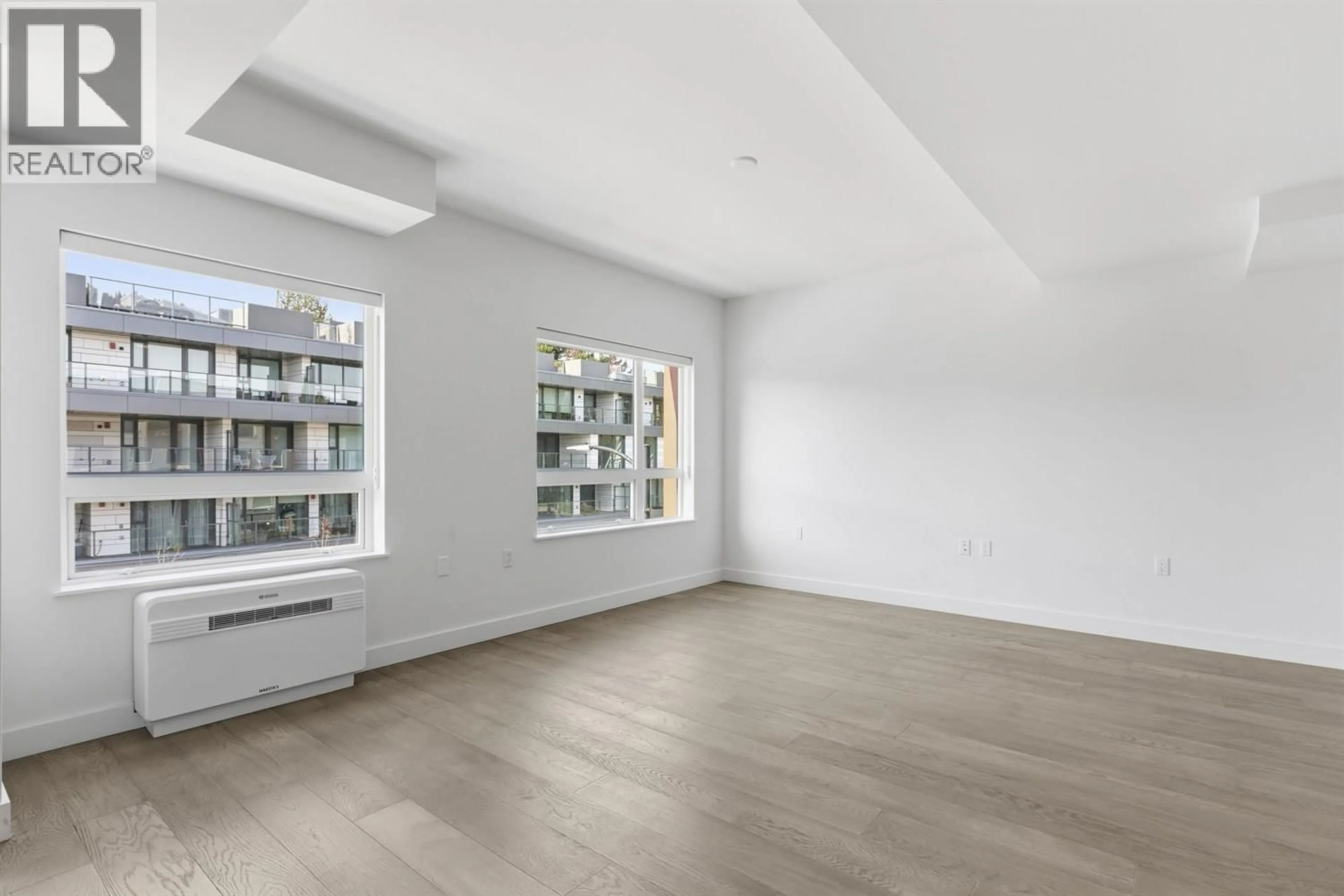 A pic of a room for 307 - 3590 39TH AVENUE, Vancouver British Columbia V6N3A5