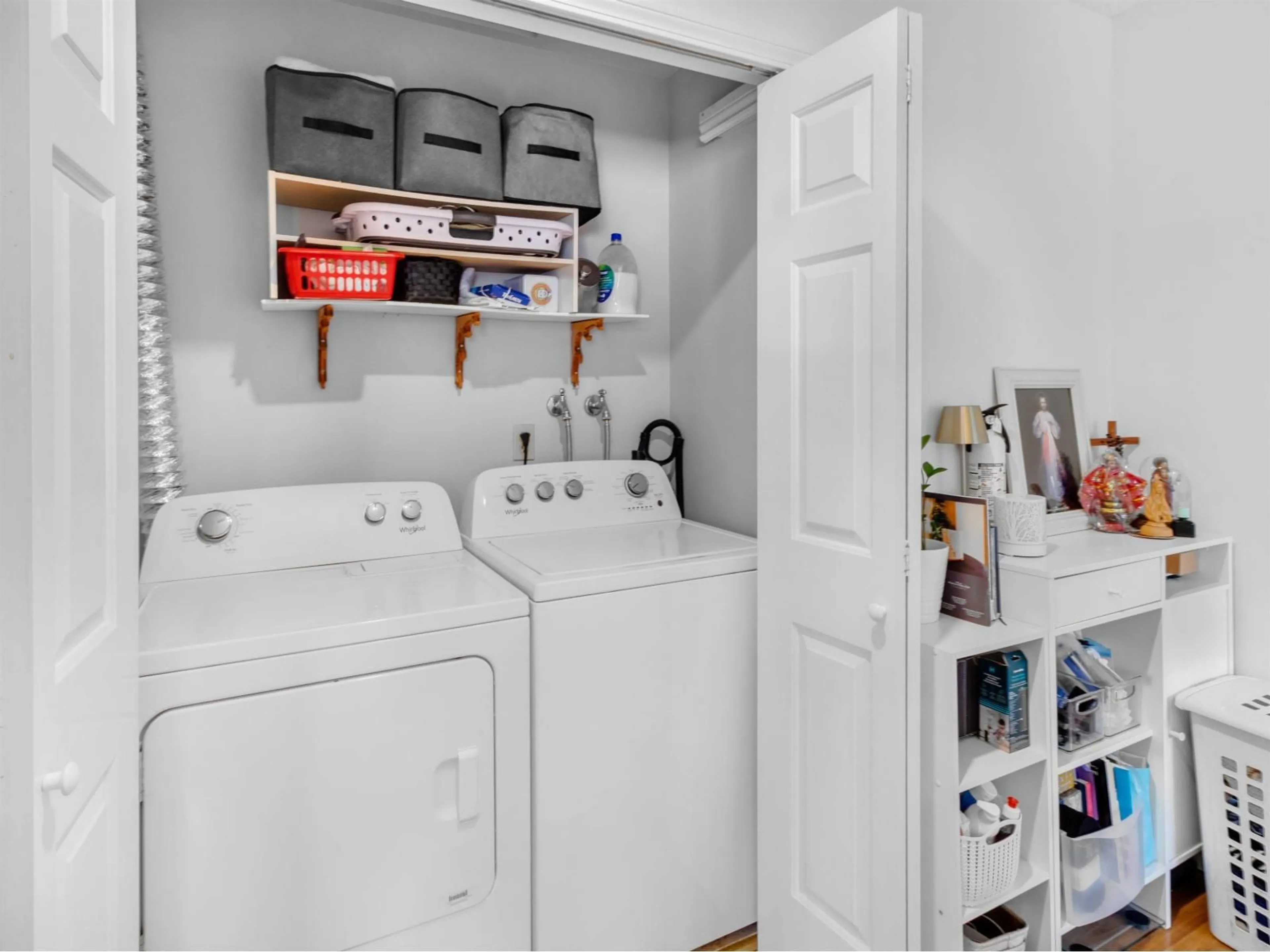 Laundry room for 7 - 5925 177B STREET, Surrey British Columbia V3S4J7