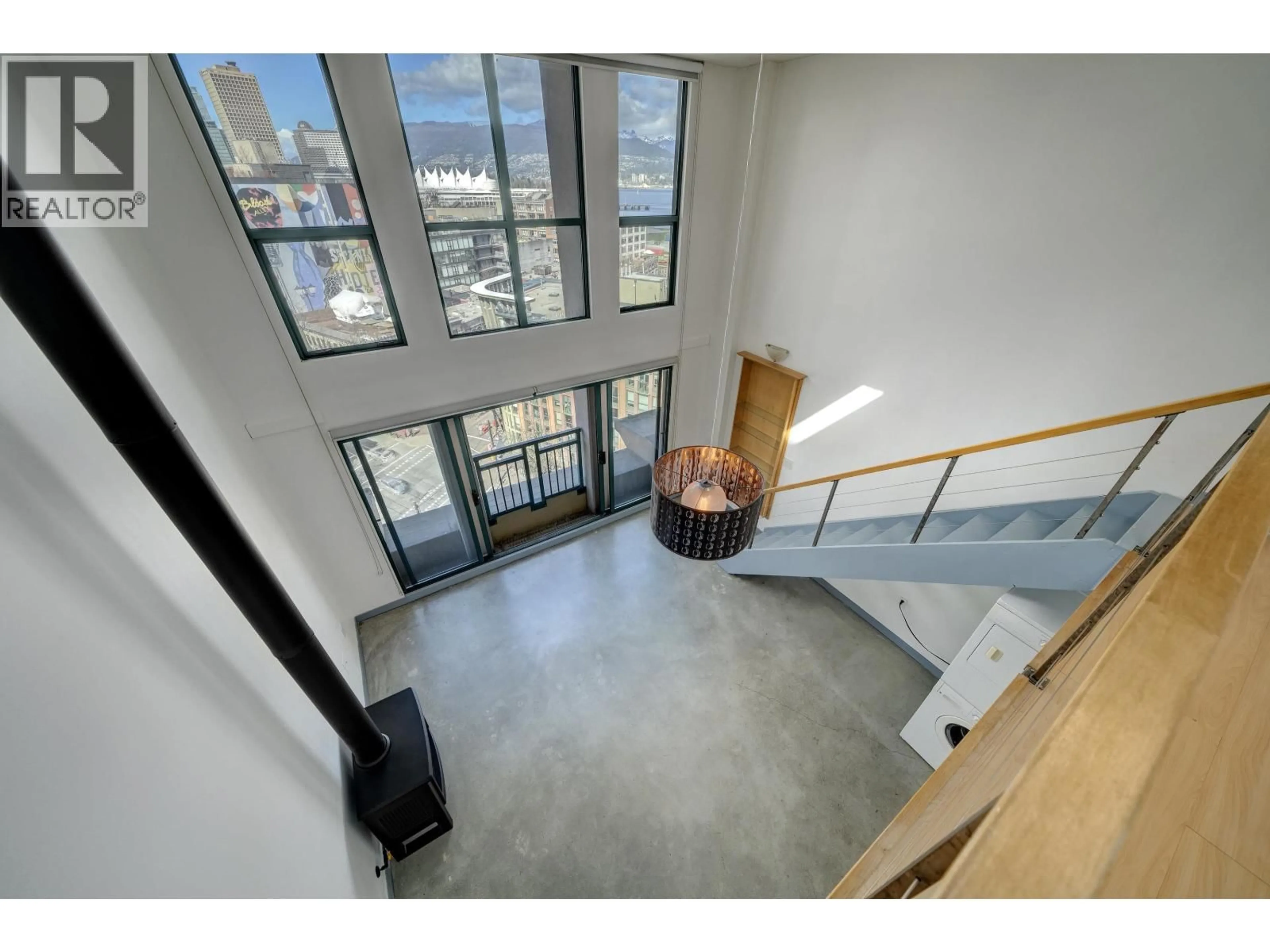 Indoor foyer for 806 - 22 CORDOVA STREET, Vancouver British Columbia V6B4G8