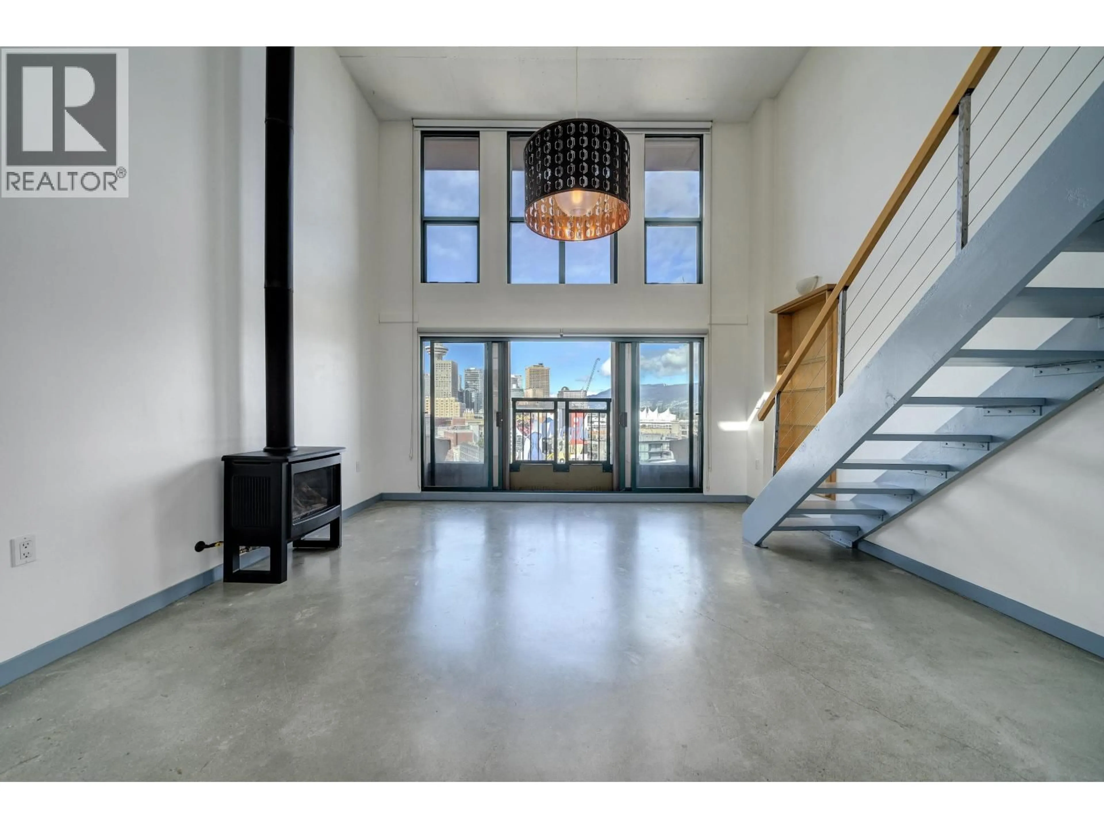 Indoor foyer for 806 - 22 CORDOVA STREET, Vancouver British Columbia V6B4G8