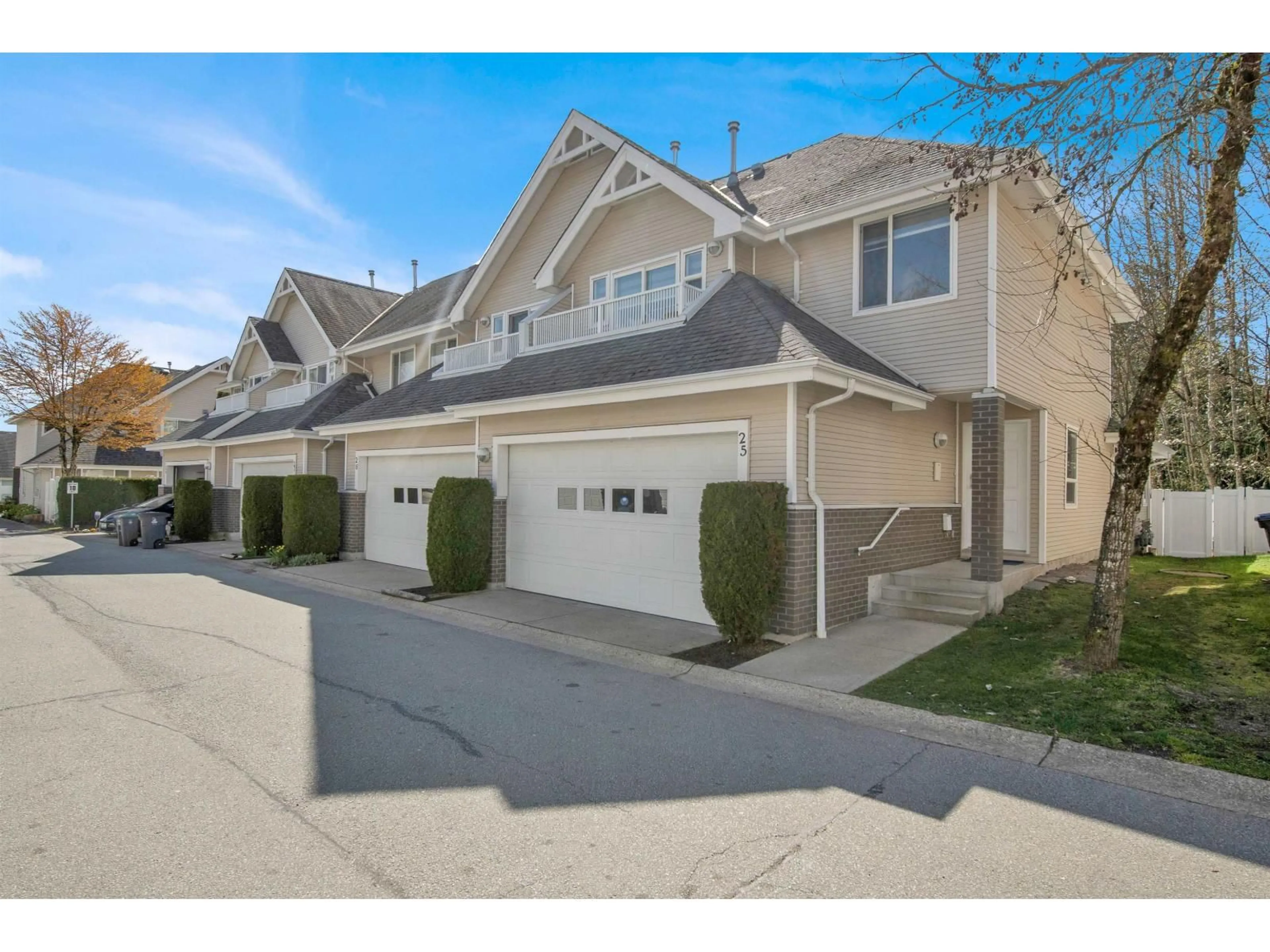 Unknown for 25 - 13918 58 AVENUE, Surrey British Columbia V3X3N8